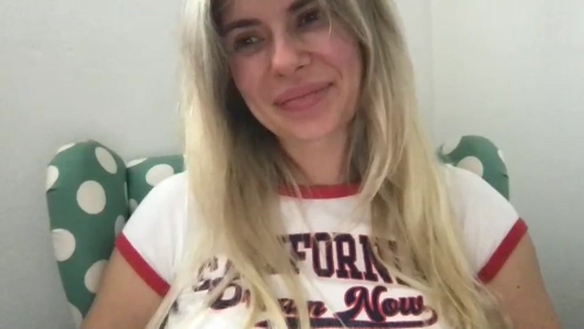 Gallery image thumbnail from neverinmylife's myfreecams stream on, 10/03/2024, 14:14 image 6 of 20