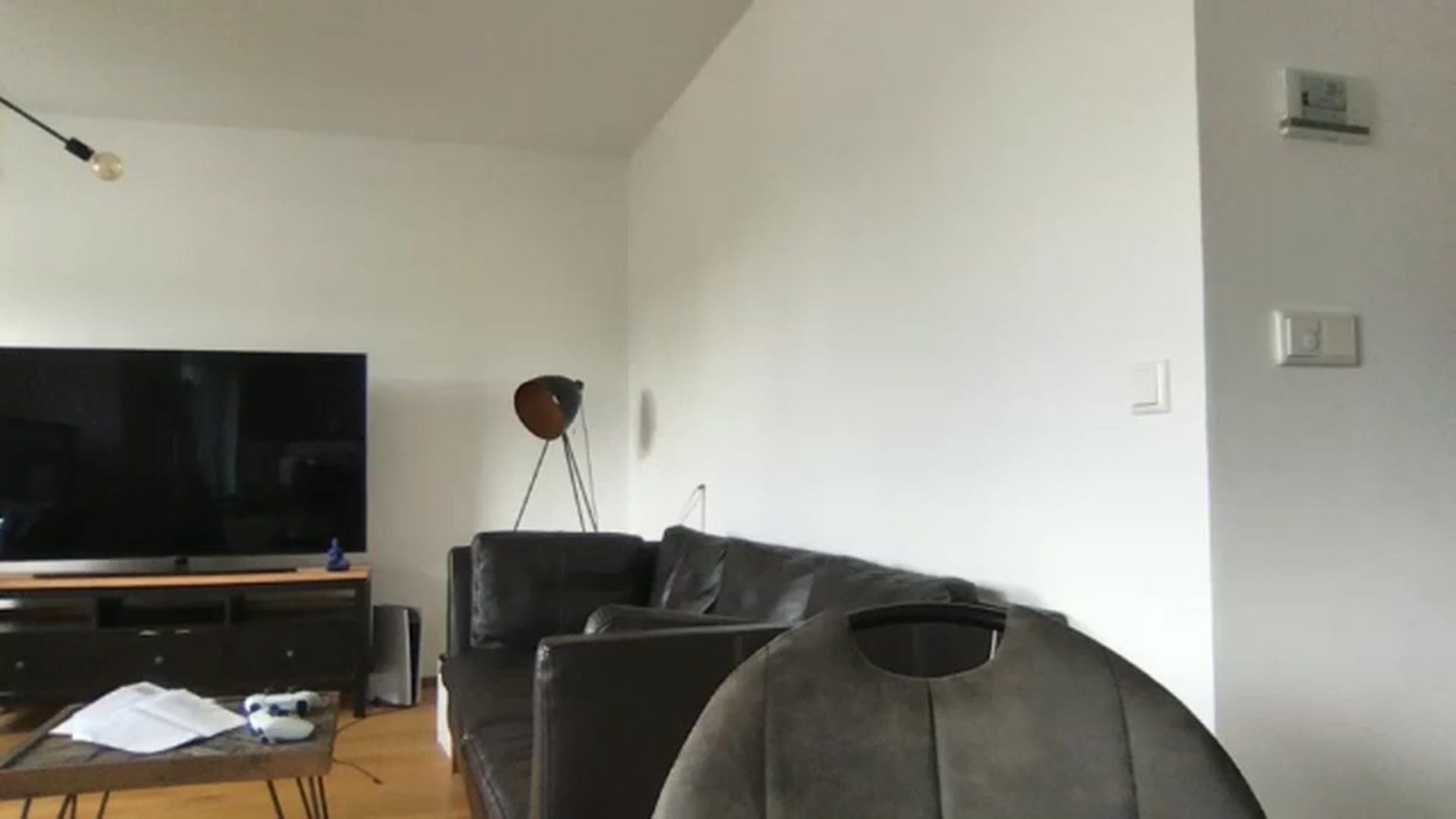 Gallery image thumbnail from neverinmylife's myfreecams stream on, 10/08/2024, 12:40 image 11 of 20