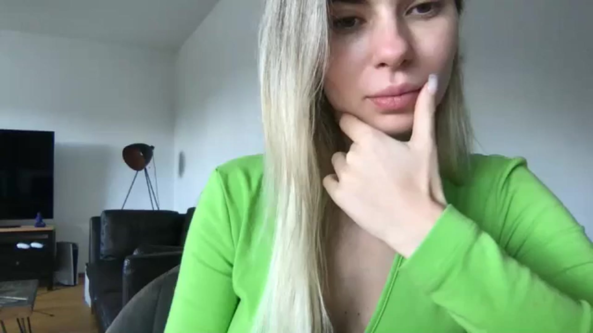 Gallery image thumbnail from neverinmylife's myfreecams stream on, 10/09/2024, 13:15 image 13 of 20