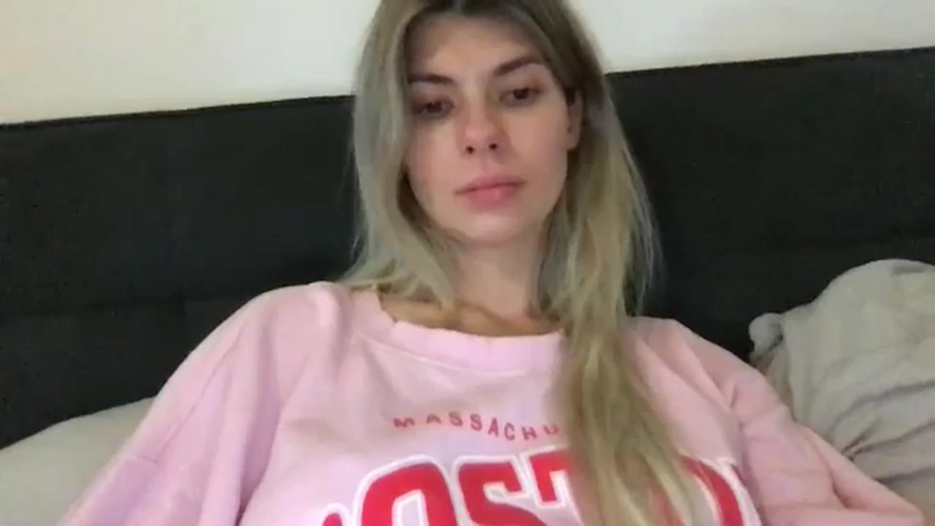 Gallery image thumbnail from neverinmylife's myfreecams stream on, 10/13/2024, 15:48 image 3 of 20