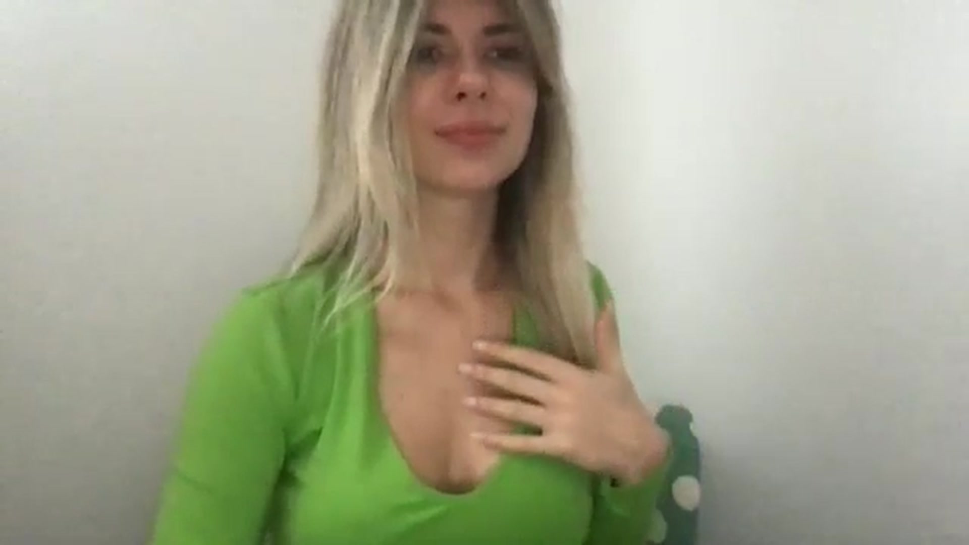 Gallery image thumbnail from neverinmylife's myfreecams stream on, 10/20/2024, 08:03 image 4 of 20