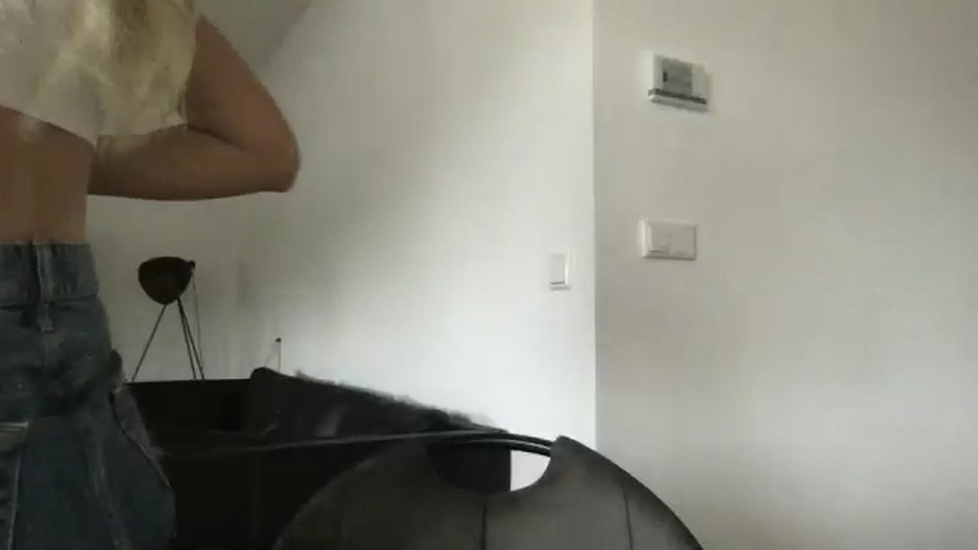Gallery image thumbnail from neverinmylife's myfreecams stream on, 10/22/2024, 12:57 image 17 of 20
