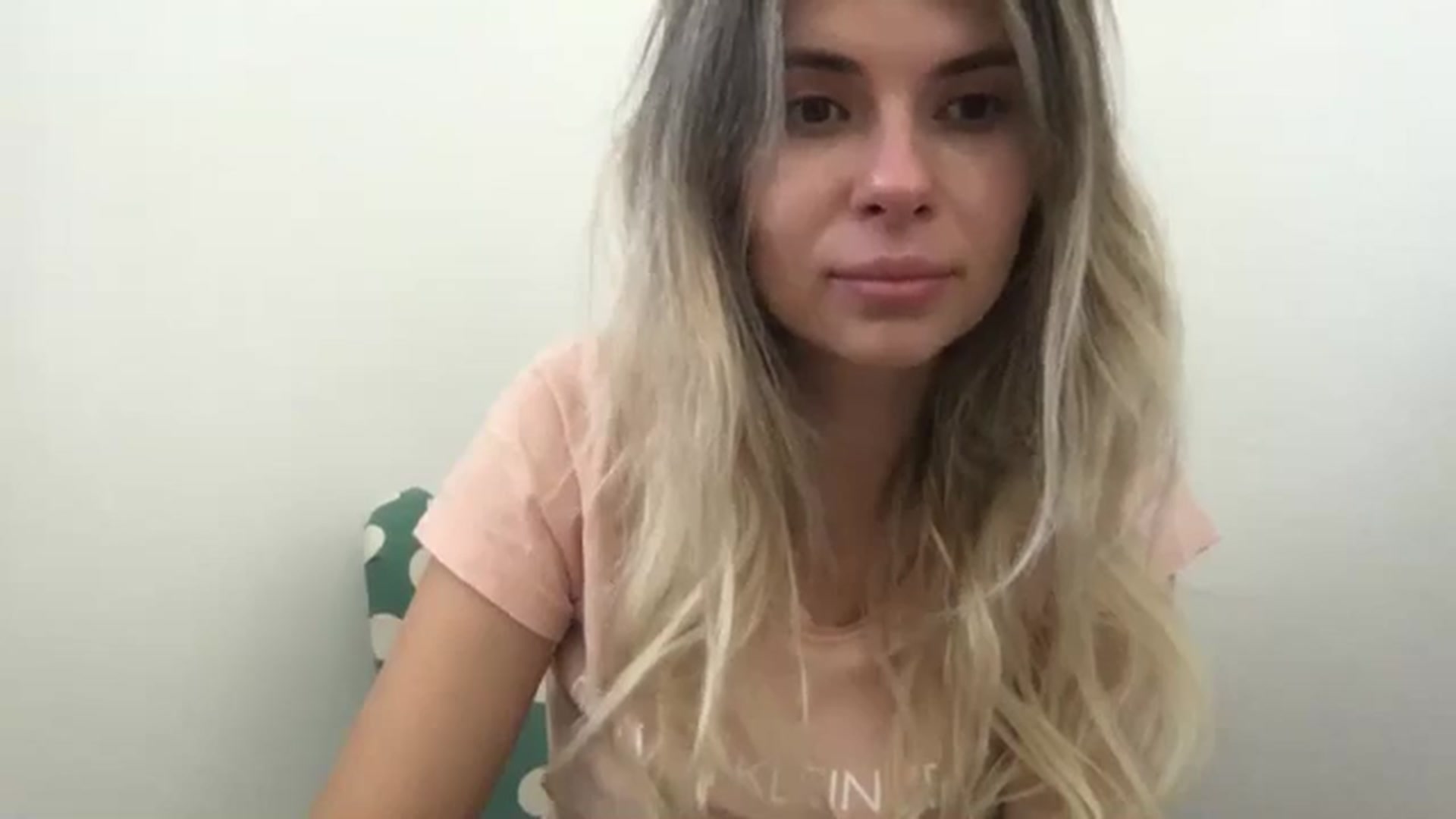 Gallery image thumbnail from neverinmylife's myfreecams stream on, 11/03/2024, 13:43 image 4 of 20