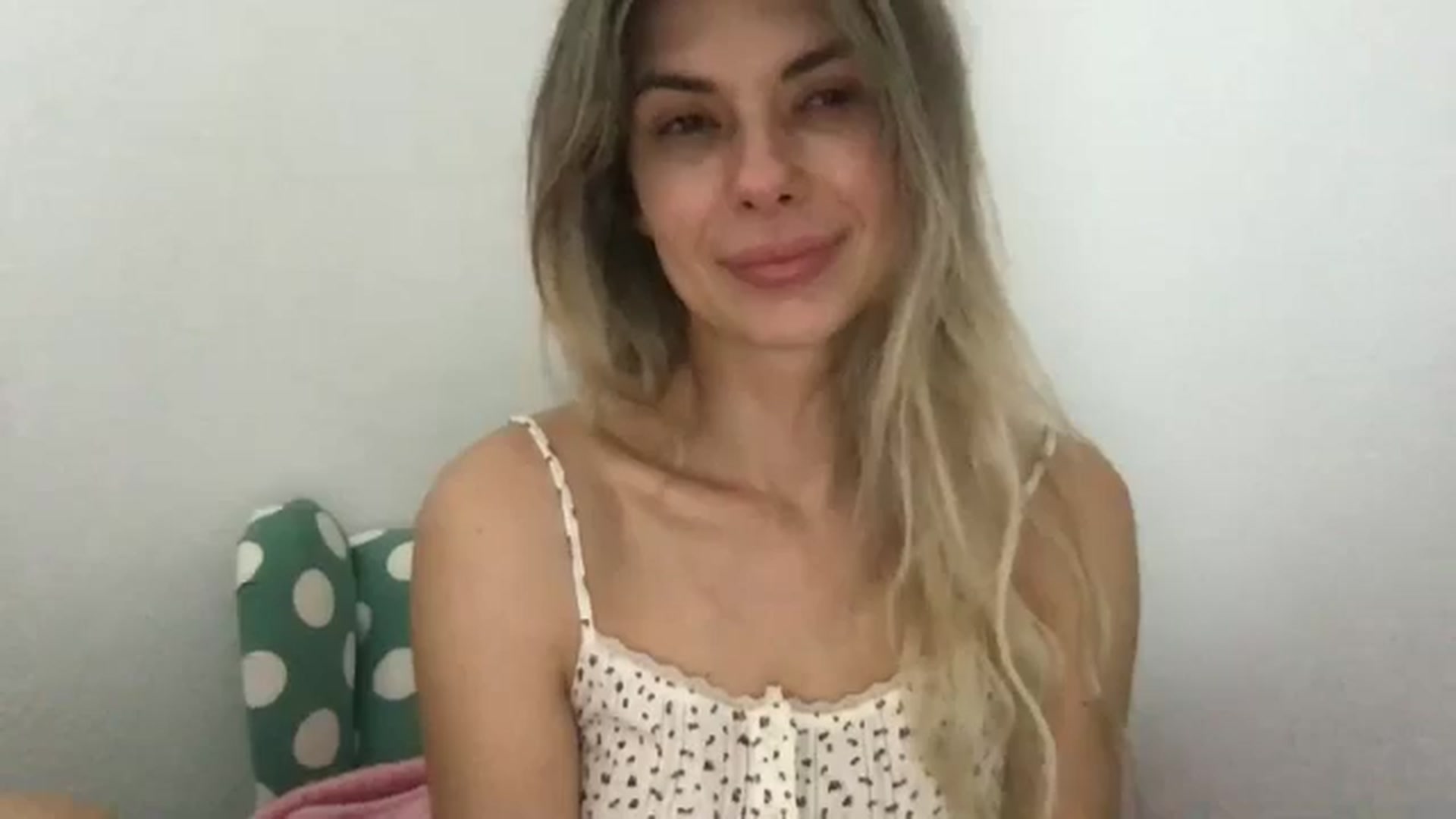 Gallery image thumbnail from neverinmylife's myfreecams stream on, 11/06/2024, 12:33 image 13 of 20