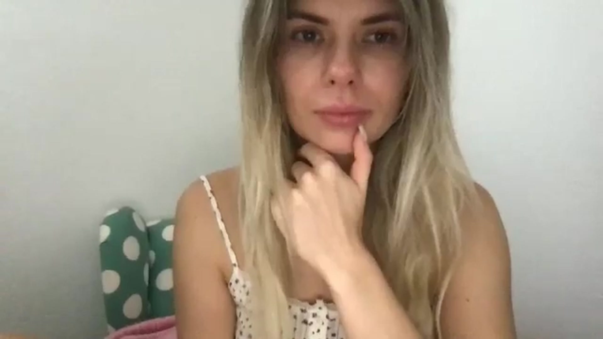 Gallery image thumbnail from neverinmylife's myfreecams stream on, 11/06/2024, 12:33 image 11 of 20