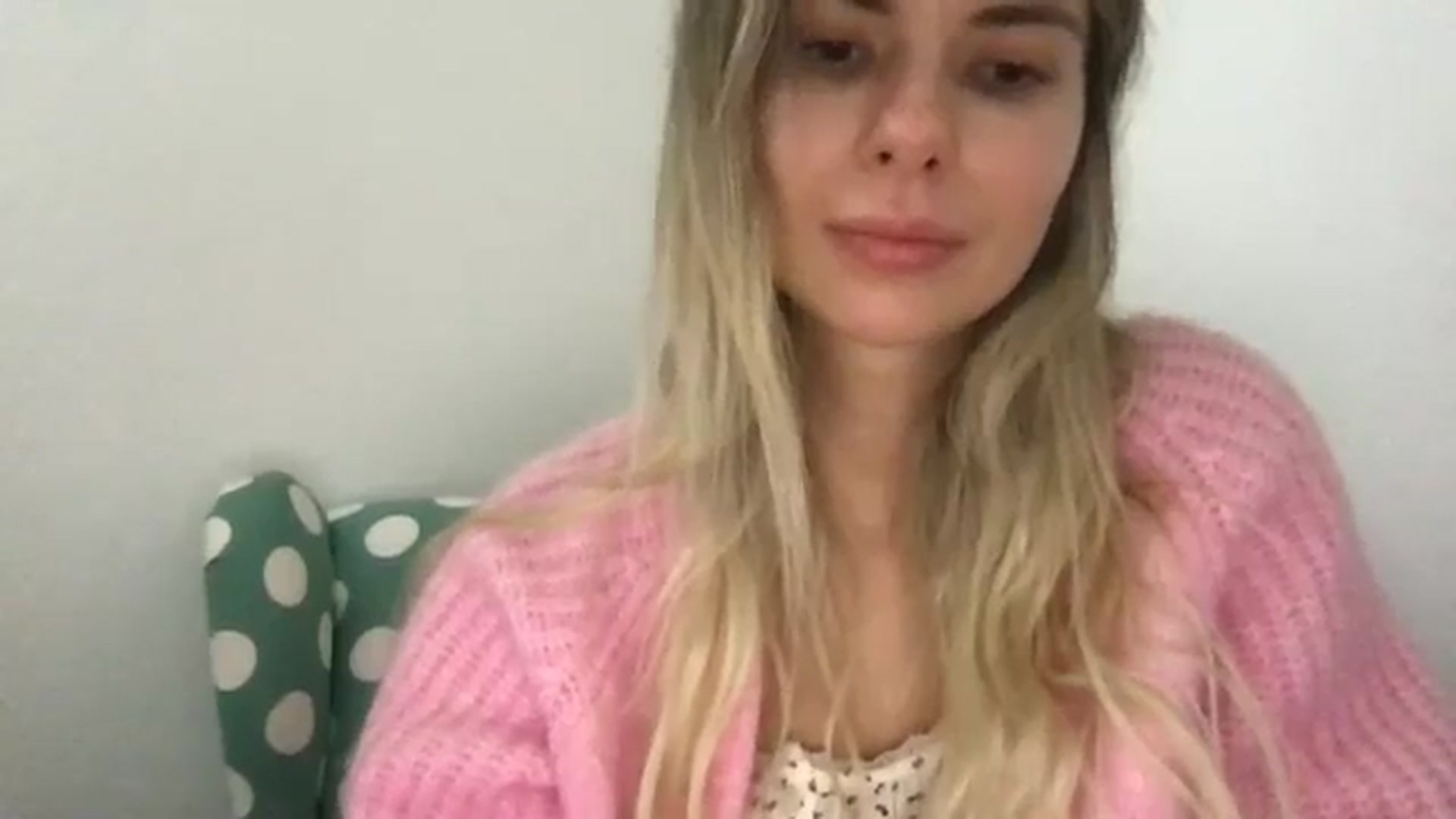 Gallery image thumbnail from neverinmylife's myfreecams stream on, 11/06/2024, 14:18 image 3 of 20