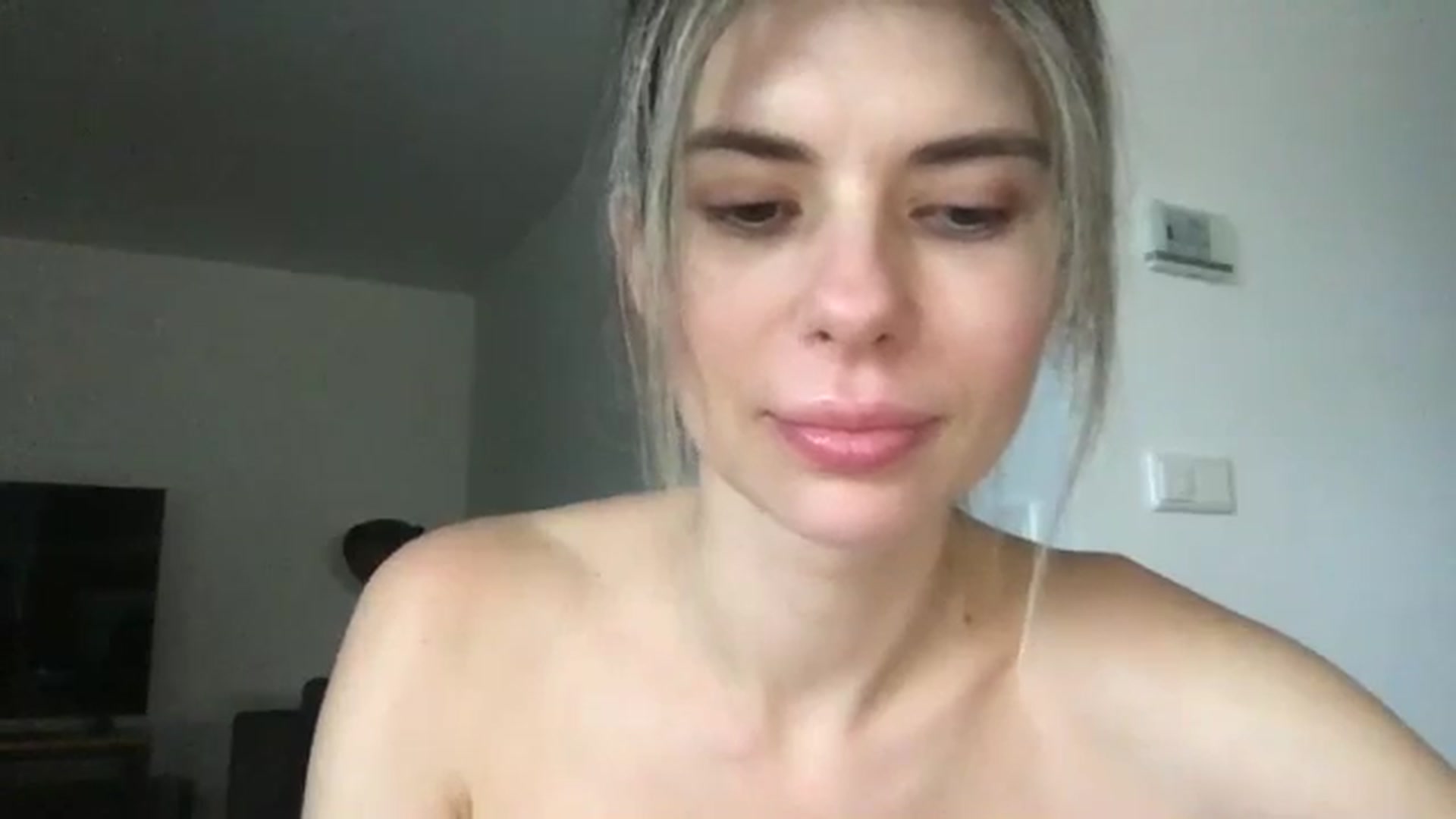 Gallery image thumbnail from neverinmylife's myfreecams stream on, 11/12/2024, 14:16 image 3 of 20