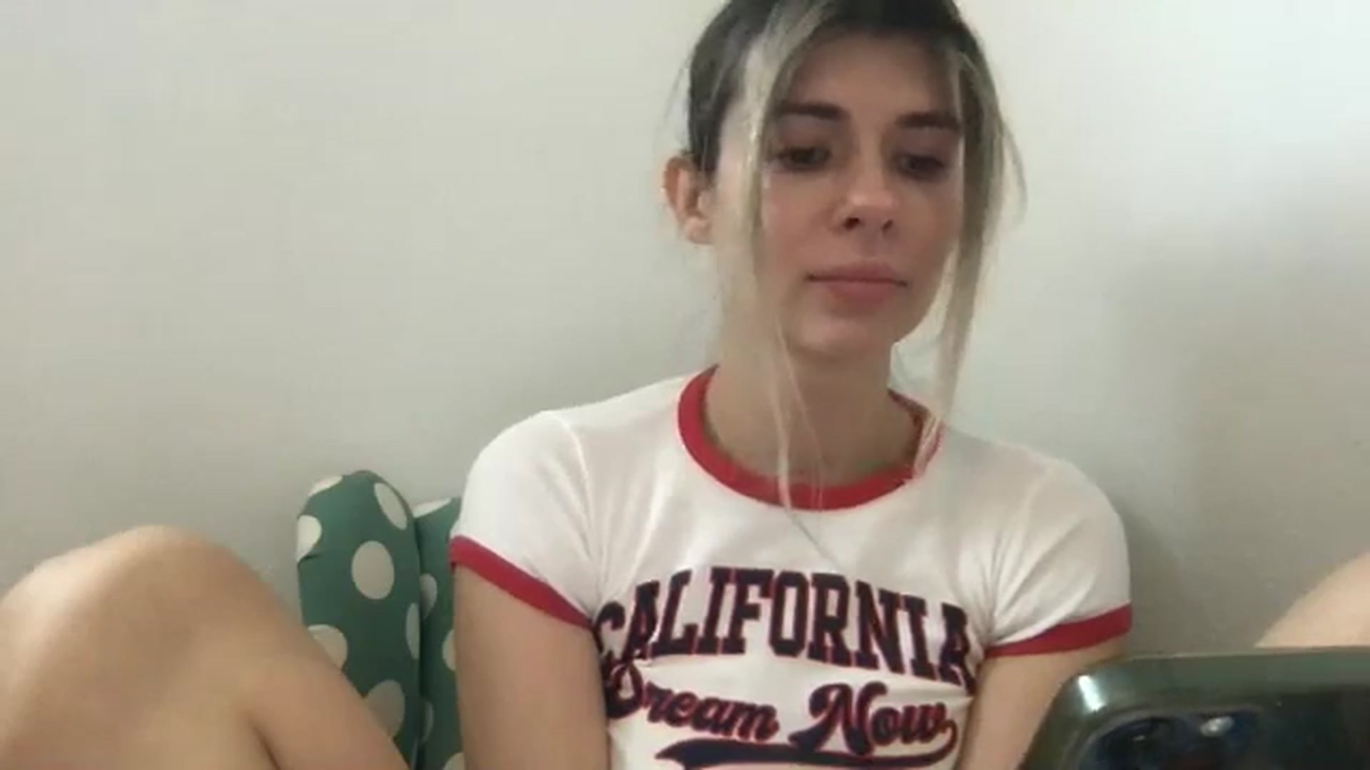 Gallery image thumbnail from neverinmylife's myfreecams stream on, 11/16/2024, 12:07 image 8 of 20