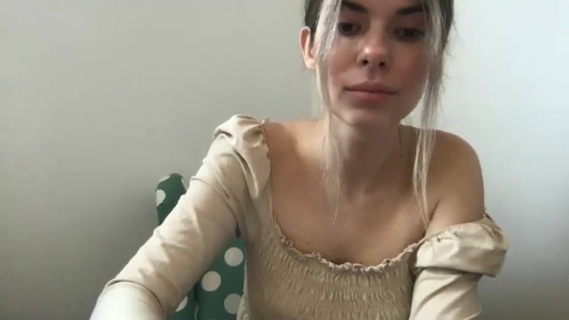 Gallery image thumbnail from neverinmylife's myfreecams stream on, 11/21/2024, 12:51 image 19 of 20