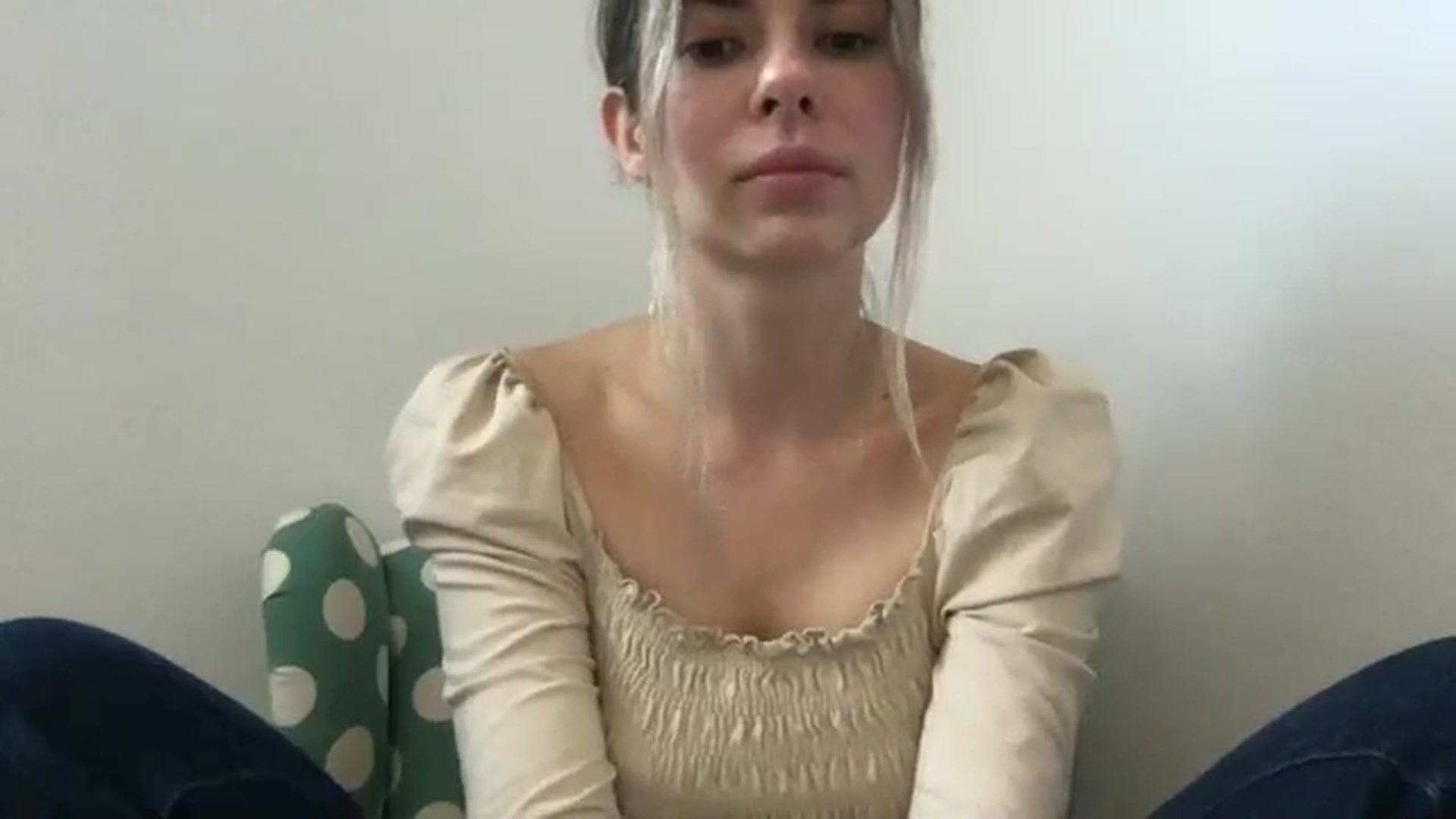 Gallery image thumbnail from neverinmylife's myfreecams stream on, 11/21/2024, 12:51 image 4 of 20