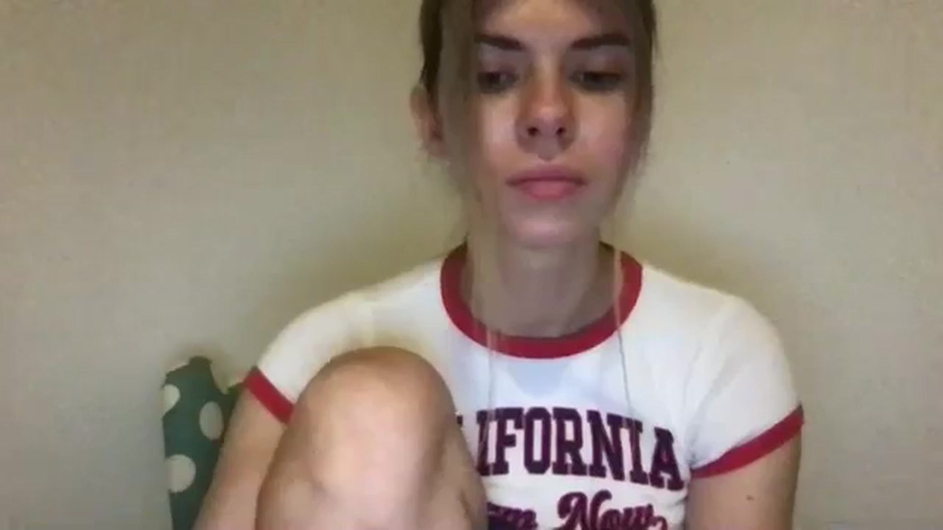 Gallery image thumbnail from neverinmylife's myfreecams stream on, 11/22/2024, 16:37 image 10 of 20