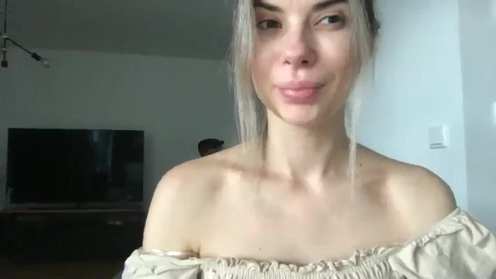 Gallery image thumbnail from neverinmylife's myfreecams stream on, 11/24/2024, 11:53 image 7 of 20