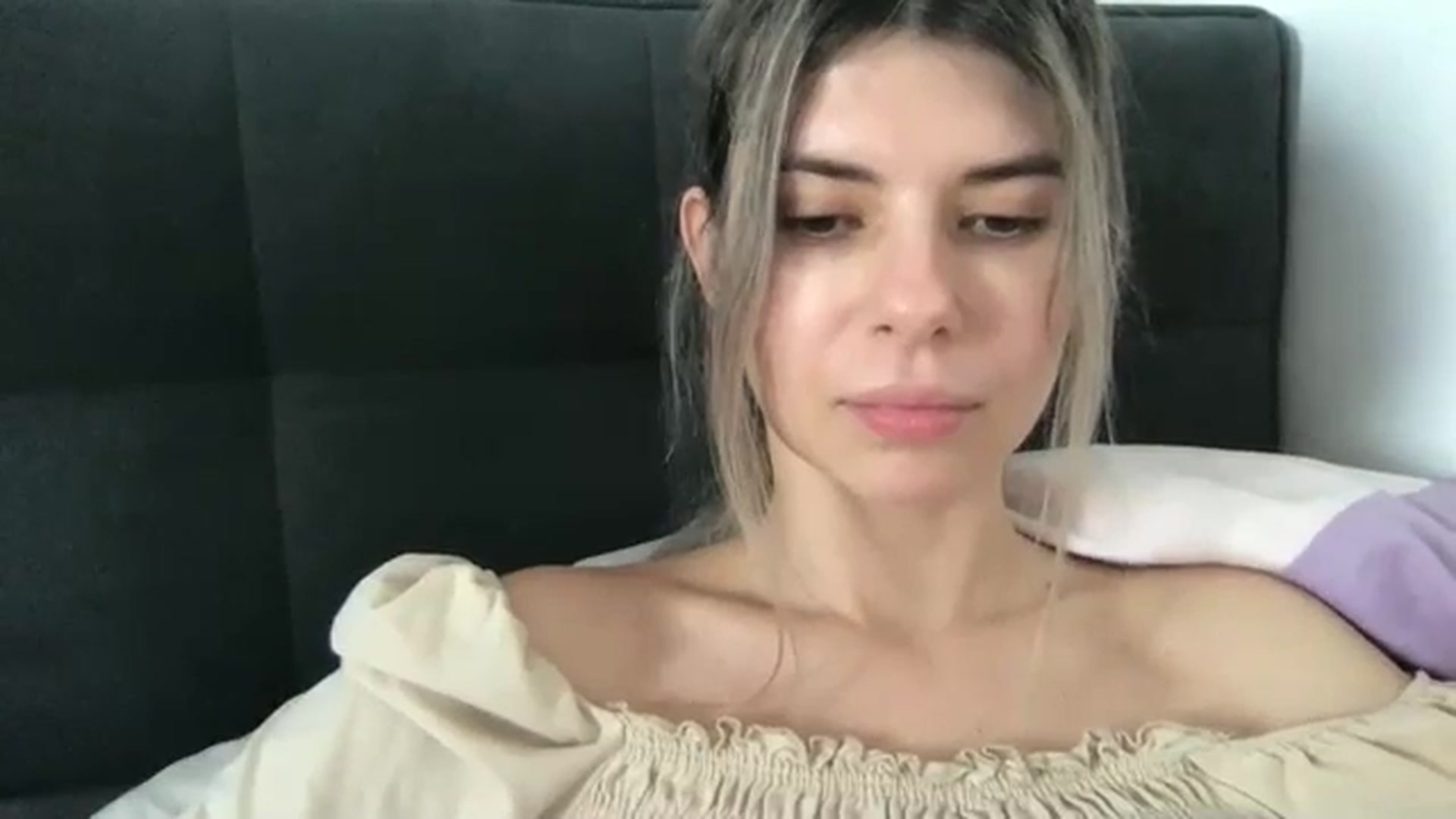 Gallery image thumbnail from neverinmylife's myfreecams stream on, 11/24/2024, 13:48 image 7 of 20