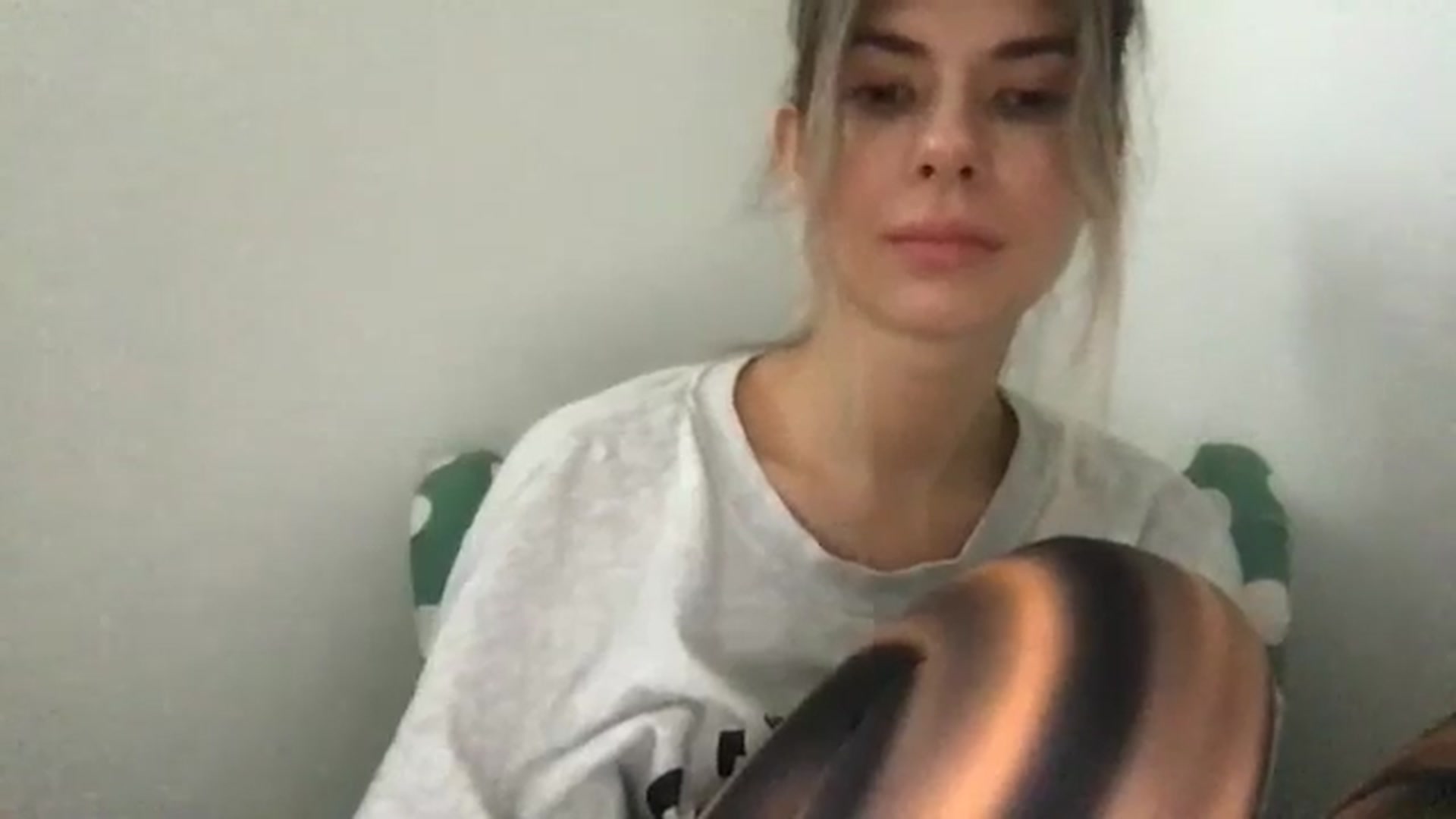 Gallery image thumbnail from neverinmylife's myfreecams stream on, 11/25/2024, 14:35 image 13 of 20