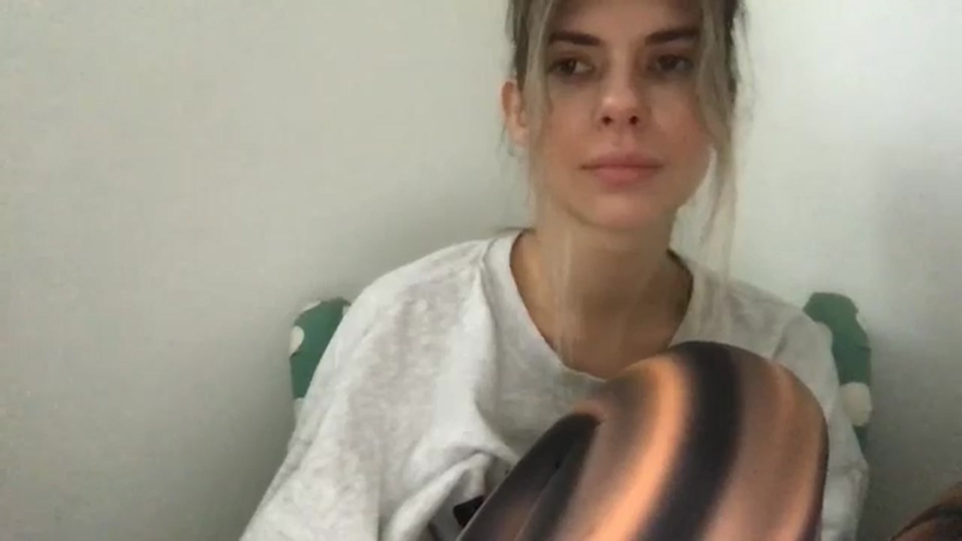 Gallery image thumbnail from neverinmylife's myfreecams stream on, 11/25/2024, 14:35 image 10 of 20