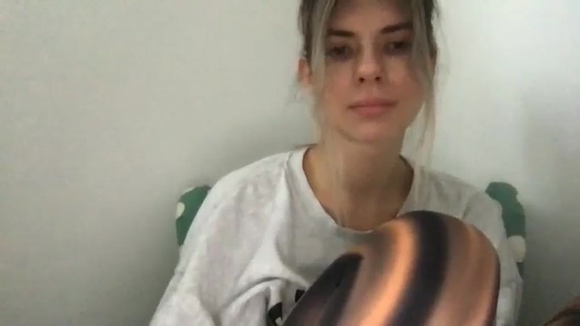 Gallery image thumbnail from neverinmylife's myfreecams stream on, 11/25/2024, 14:35 image 11 of 20