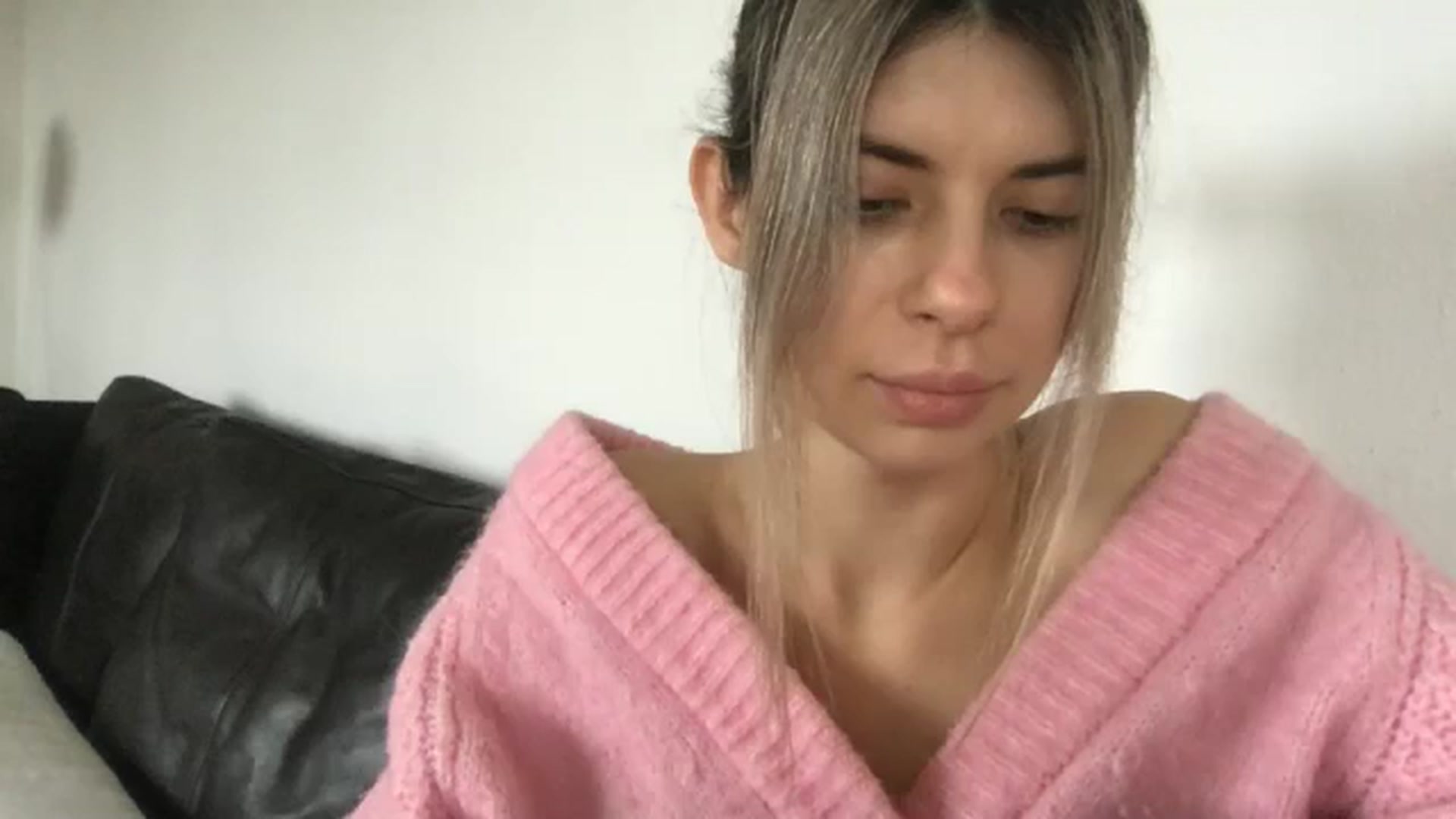 Gallery image thumbnail from neverinmylife's myfreecams stream on, 11/26/2024, 11:46 image 12 of 20