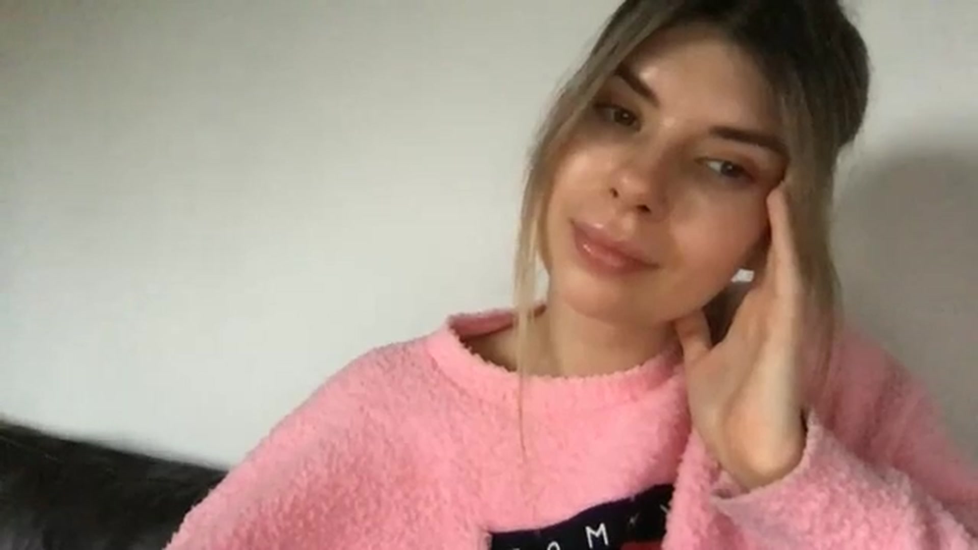 Gallery image thumbnail from neverinmylife's myfreecams stream on, 12/03/2024, 13:15 image 19 of 20