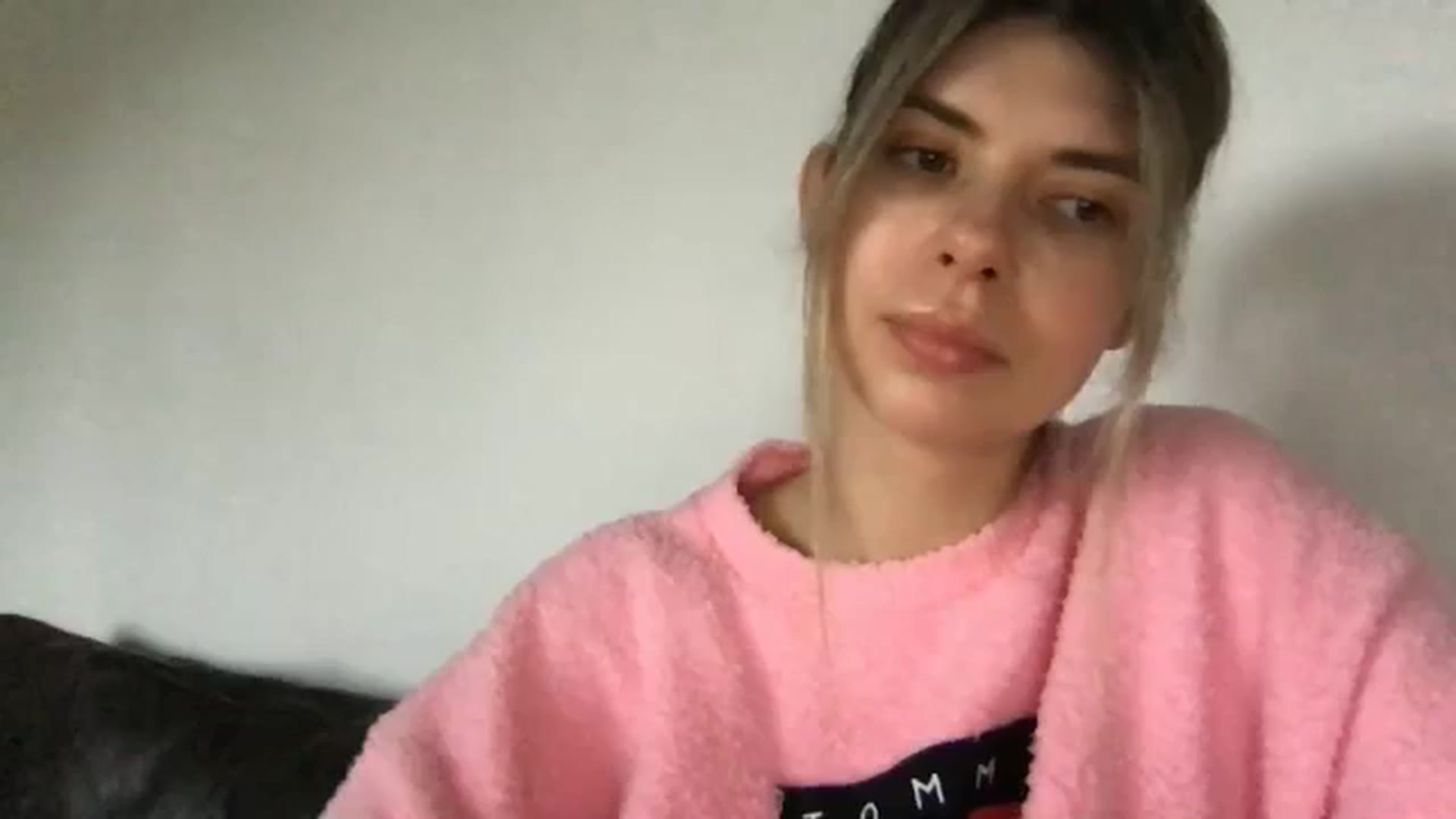 Gallery image thumbnail from neverinmylife's myfreecams stream on, 12/03/2024, 13:15 image 8 of 20