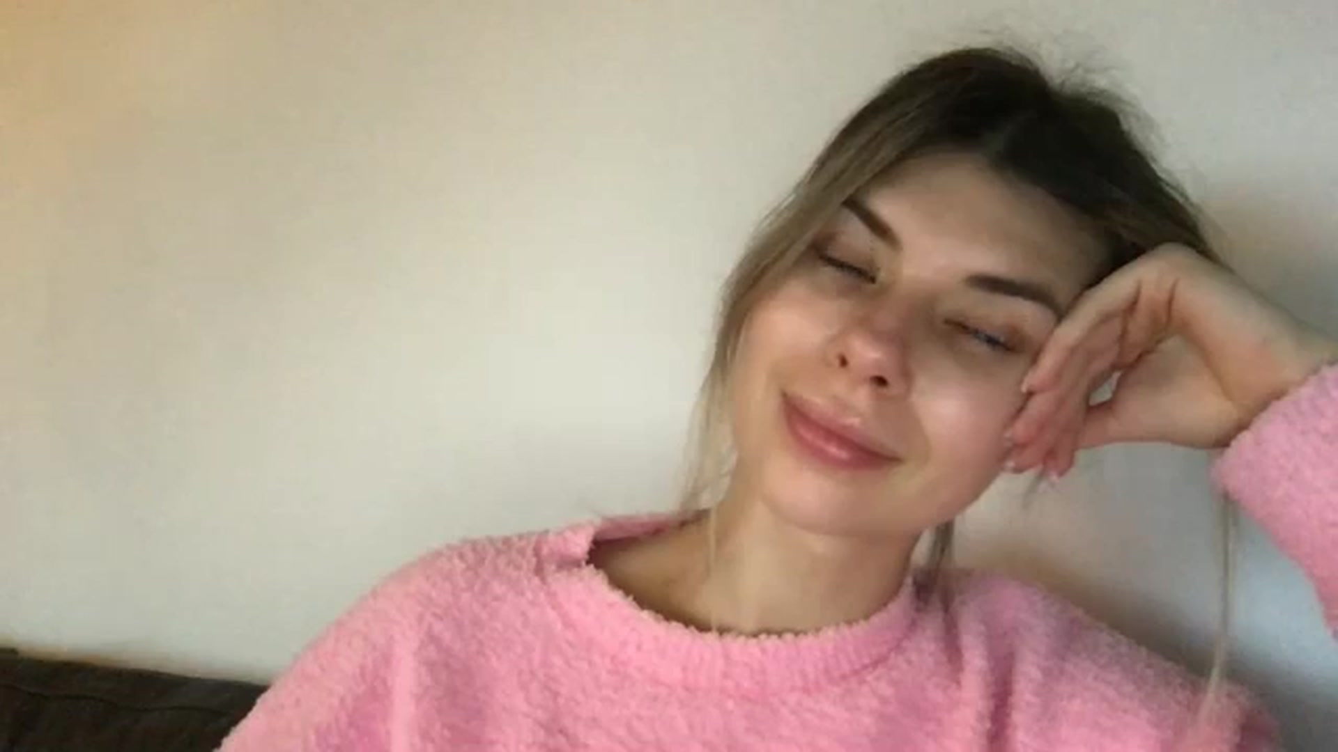 Gallery image thumbnail from neverinmylife's myfreecams stream on, 12/03/2024, 13:57 image 9 of 20