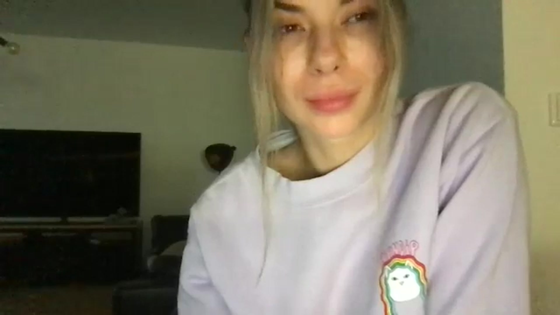 Gallery image thumbnail from neverinmylife's myfreecams stream on, 12/06/2024, 15:24 image 11 of 20