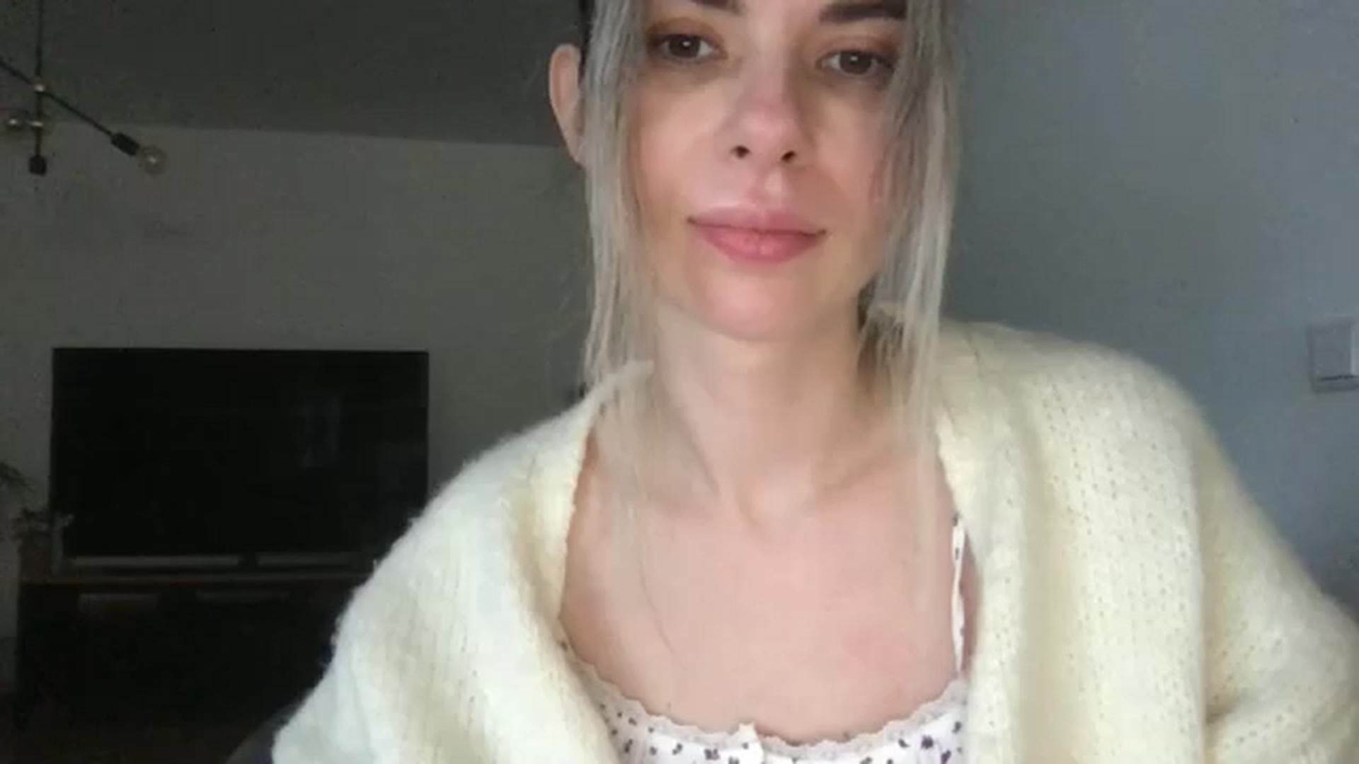 Gallery image thumbnail from neverinmylife's myfreecams stream on, 12/07/2024, 12:59 image 11 of 20