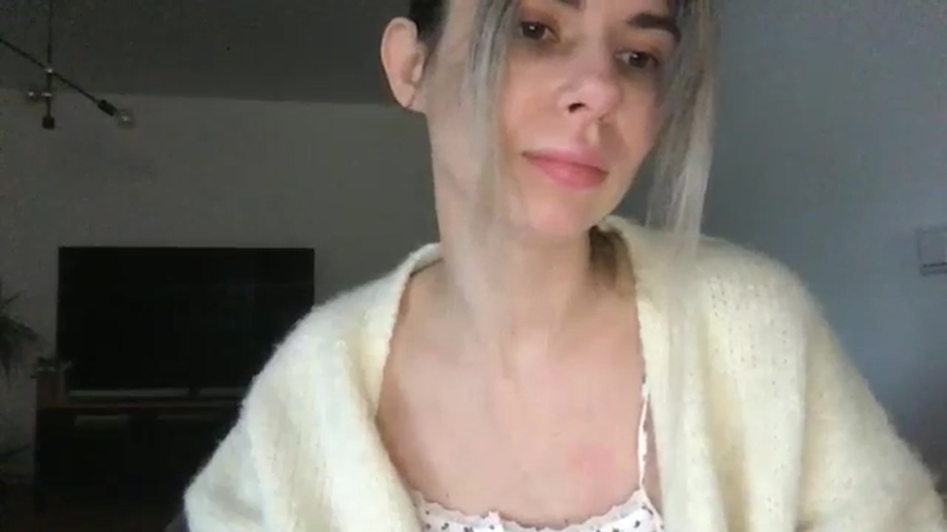 Gallery image thumbnail from neverinmylife's myfreecams stream on, 12/07/2024, 12:59 image 7 of 20