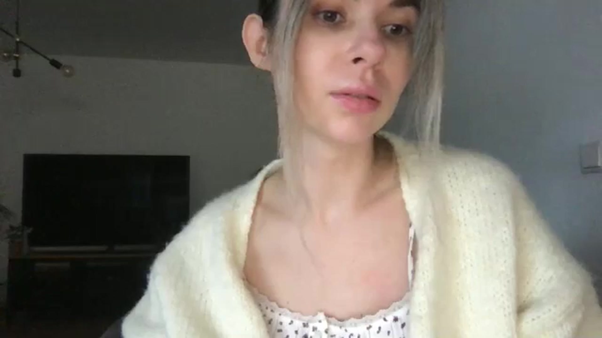 Gallery image thumbnail from neverinmylife's myfreecams stream on, 12/07/2024, 12:59 image 10 of 20
