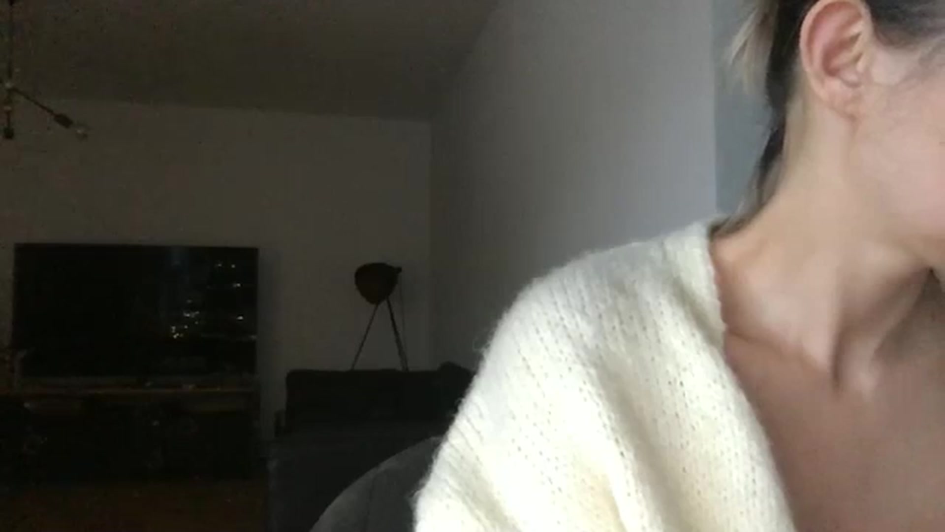 Gallery image thumbnail from neverinmylife's myfreecams stream on, 12/12/2024, 14:19 image 9 of 20