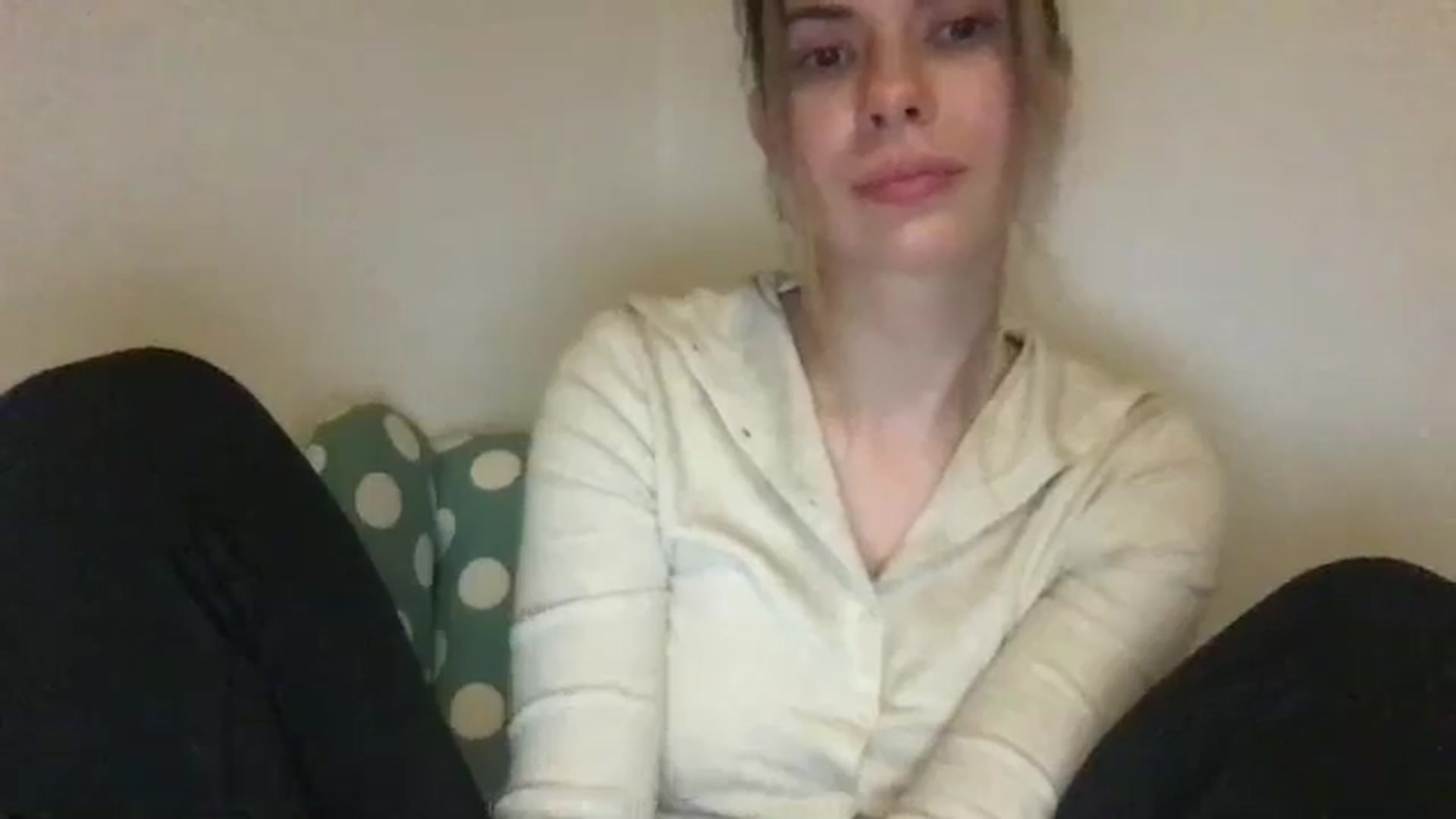Gallery image thumbnail from neverinmylife's myfreecams stream on, 02/17/2025, 18:49 image 5 of 20