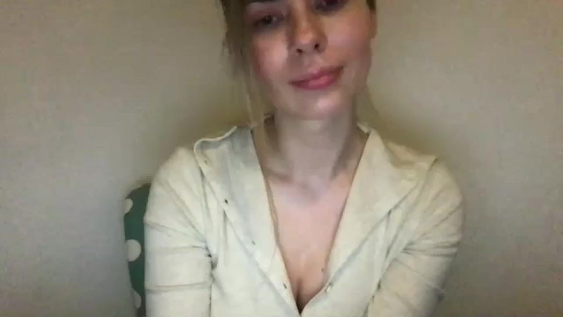 Gallery image thumbnail from neverinmylife's myfreecams stream on, 02/17/2025, 18:49 image 1 of 20