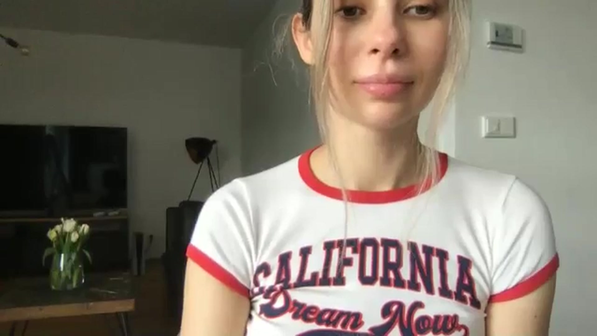 Gallery image thumbnail from neverinmylife's myfreecams stream on, 03/11/2025, 14:03 image 9 of 20
