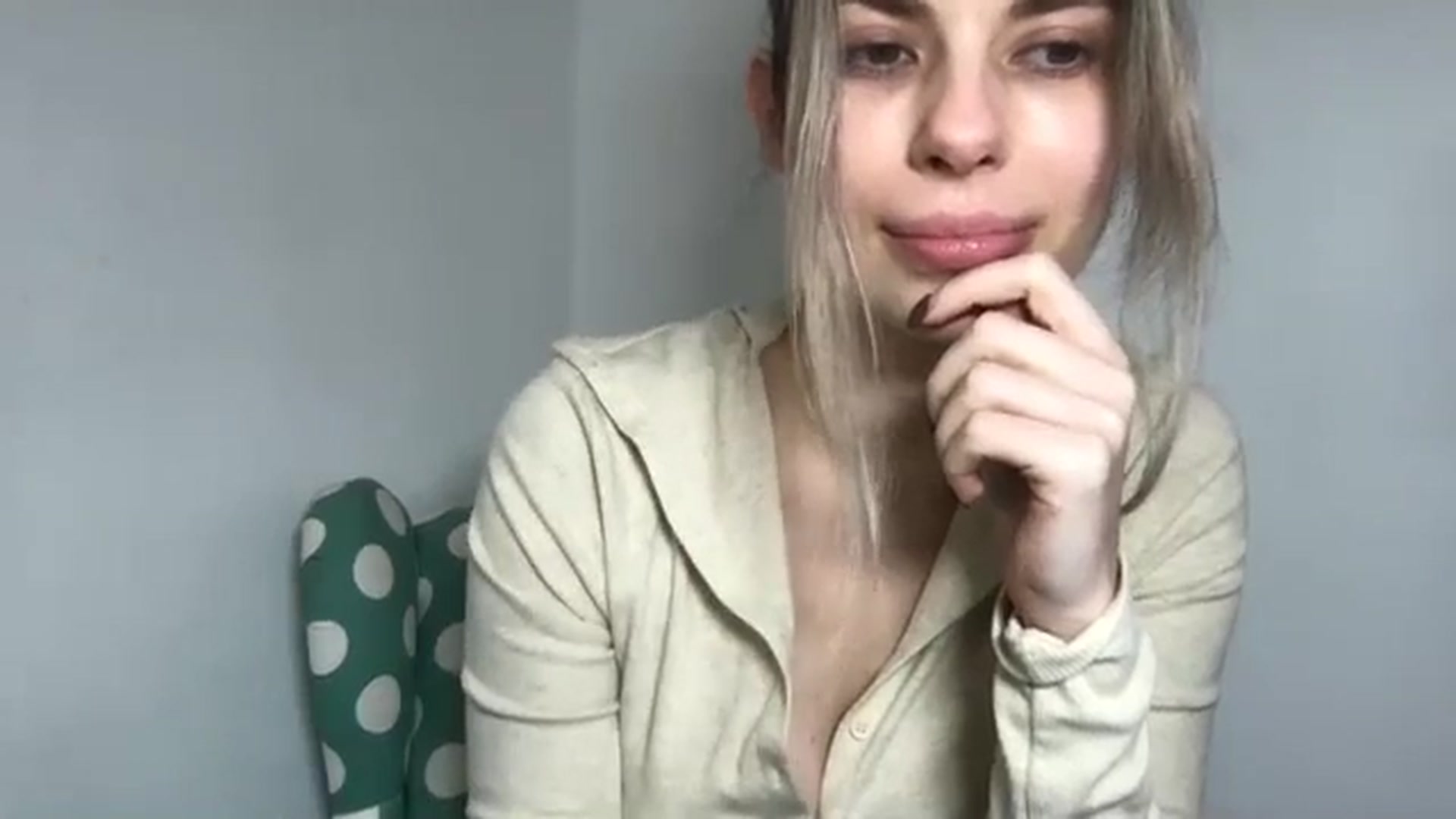 Gallery image thumbnail from neverinmylife's myfreecams stream on, 03/12/2025, 14:38 image 7 of 20