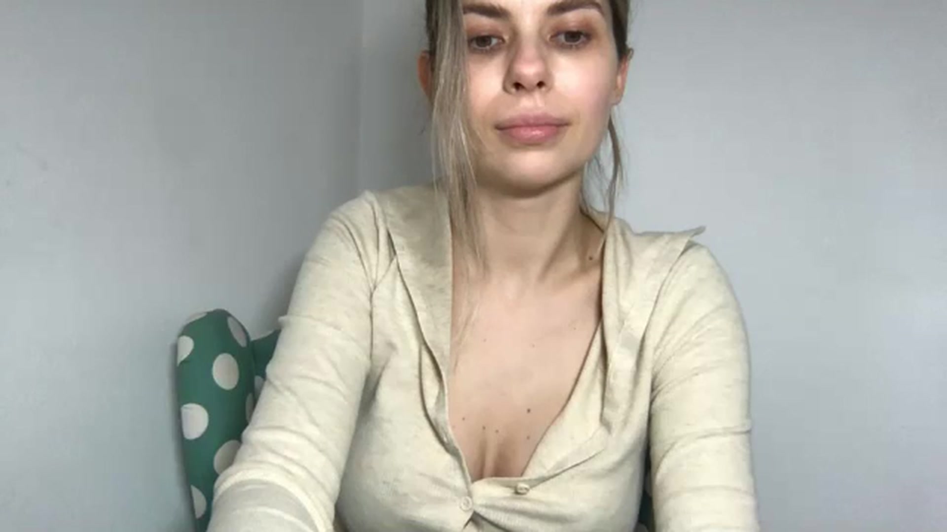 Gallery image thumbnail from neverinmylife's myfreecams stream on, 03/12/2025, 14:38 image 18 of 20