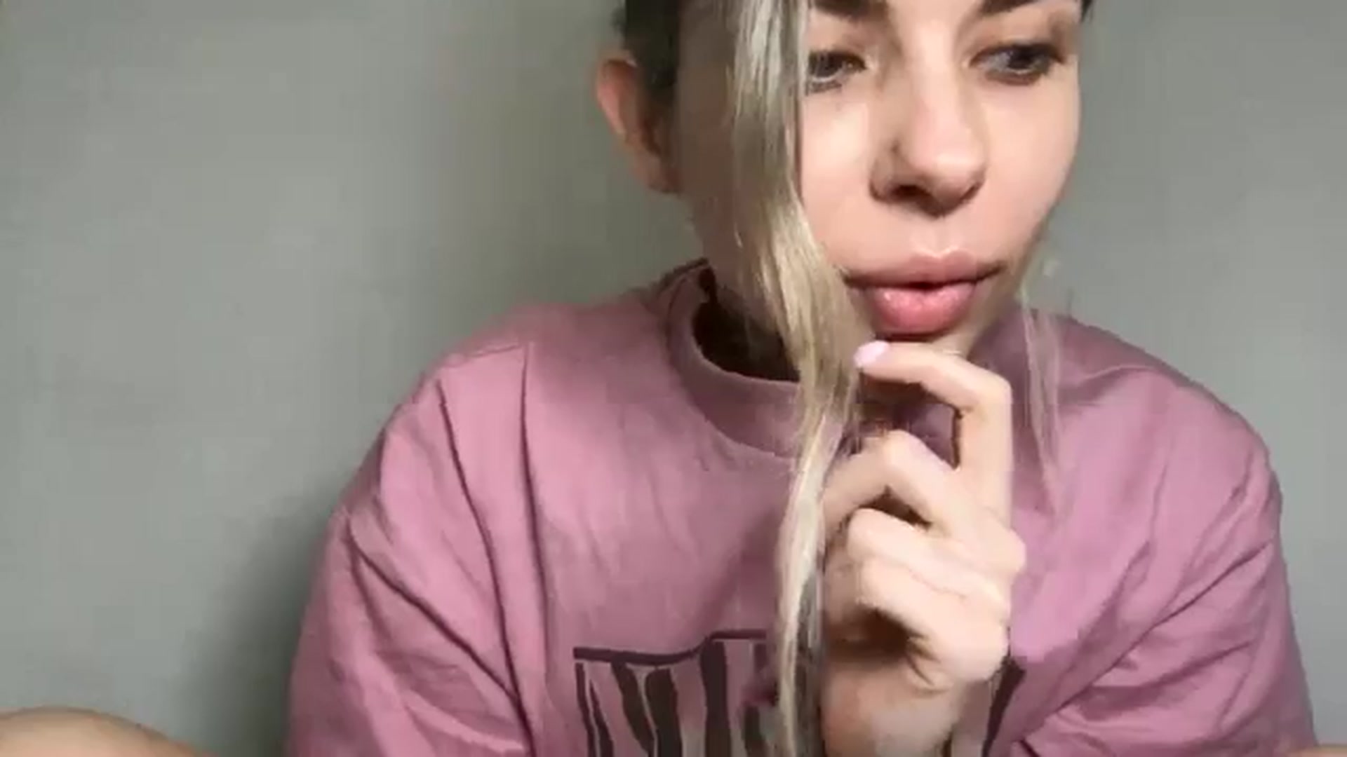 Gallery image thumbnail from neverinmylife's myfreecams stream on, 03/24/2025, 14:22 image 19 of 20