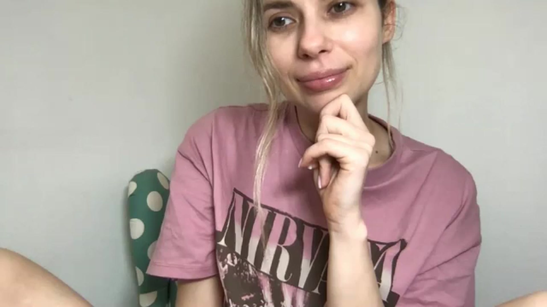 Gallery image thumbnail from neverinmylife's myfreecams stream on, 03/24/2025, 14:22 image 10 of 20