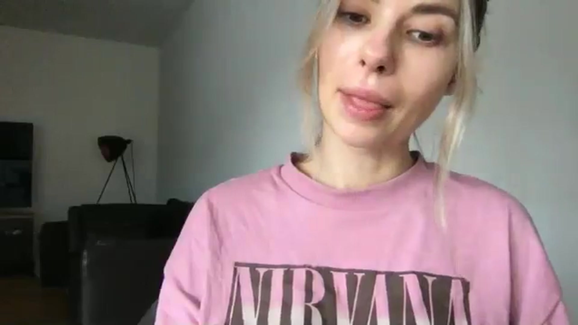 Gallery image thumbnail from neverinmylife's myfreecams stream on, 03/25/2025, 11:47 image 7 of 20