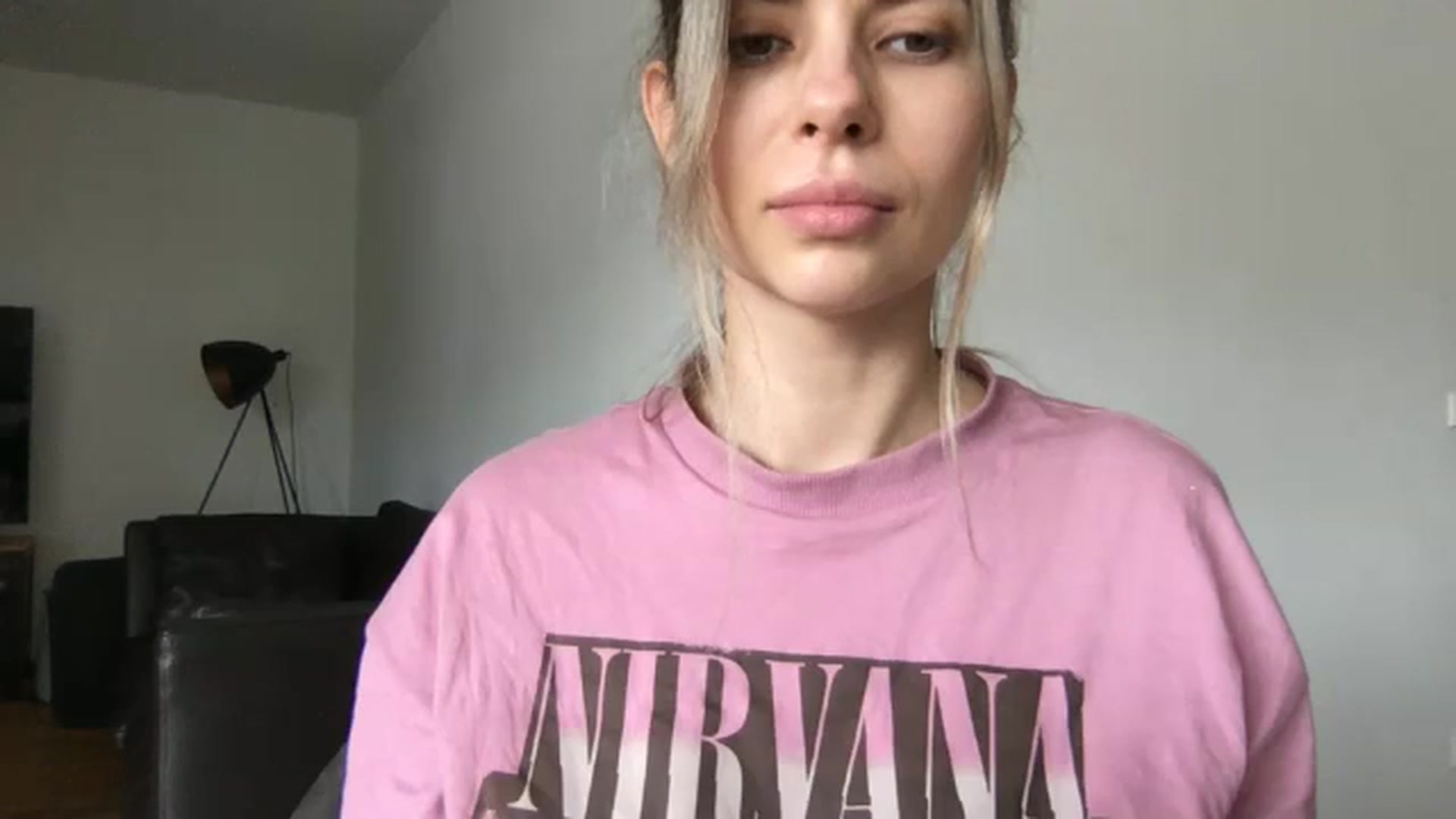 Gallery image thumbnail from neverinmylife's myfreecams stream on, 03/25/2025, 11:47 image 19 of 20