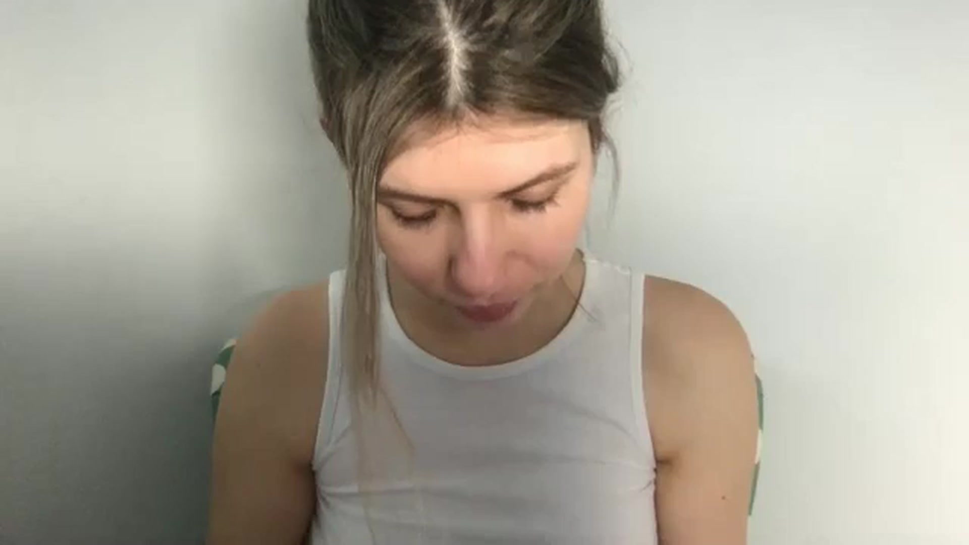 Gallery image thumbnail from neverinmylife's myfreecams stream on, 03/27/2025, 09:19 image 20 of 20