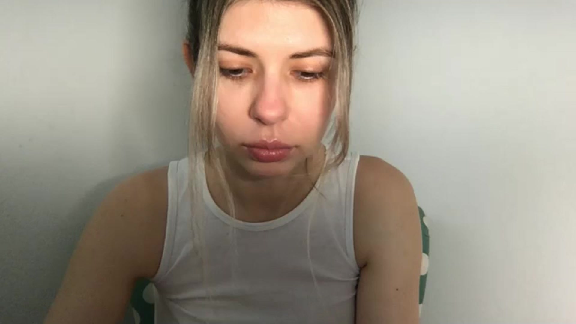 Gallery image thumbnail from neverinmylife's myfreecams stream on, 03/27/2025, 09:19 image 2 of 20