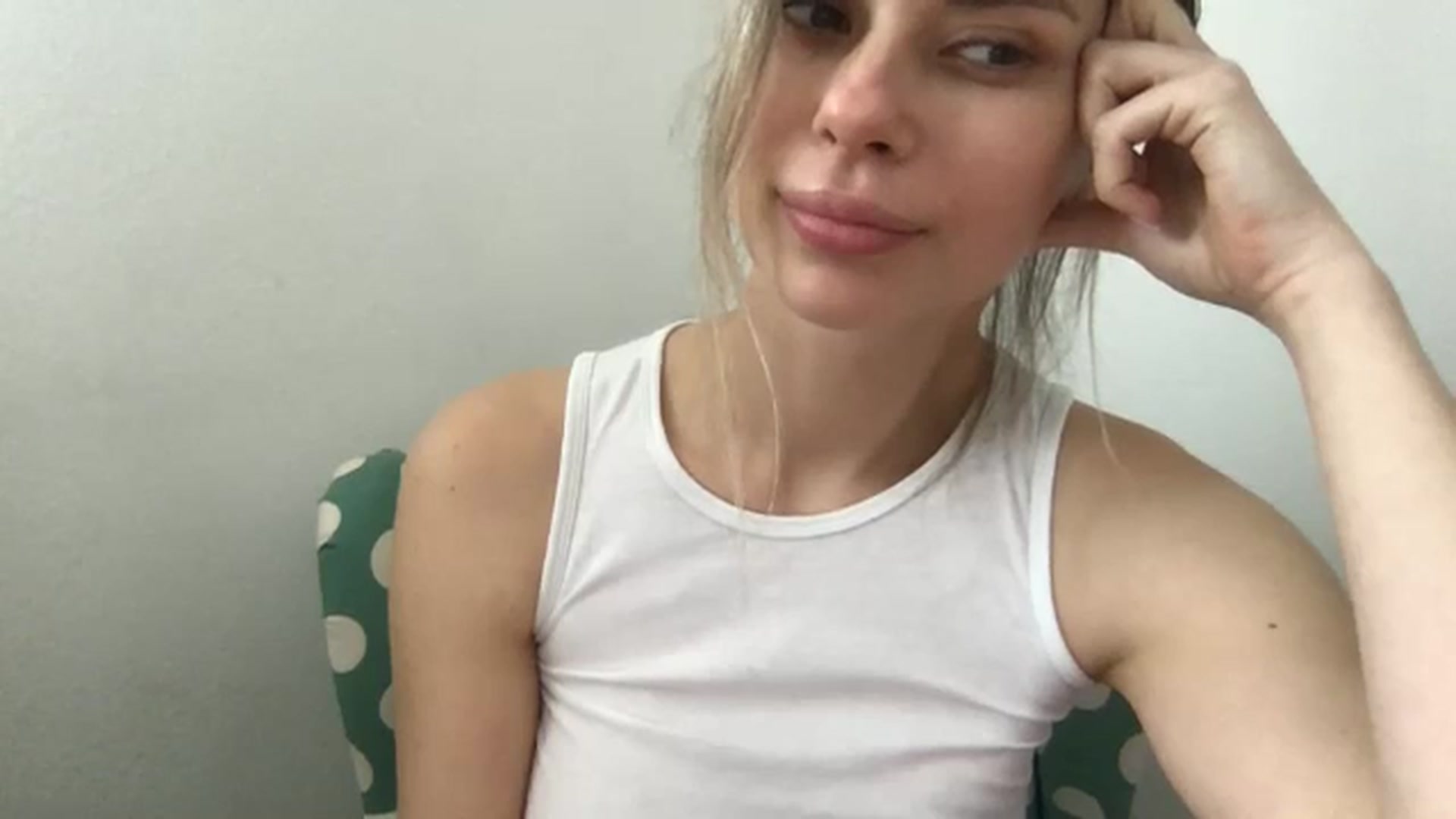 Gallery image thumbnail from neverinmylife's myfreecams stream on, 03/27/2025, 11:35 image 19 of 20