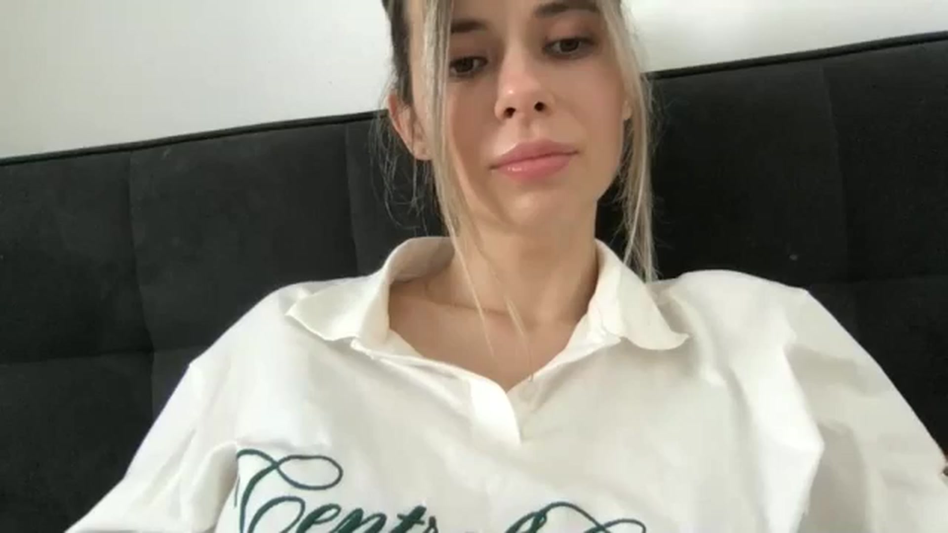 Gallery image thumbnail from neverinmylife's myfreecams stream on, 04/05/2025, 12:55 image 15 of 20