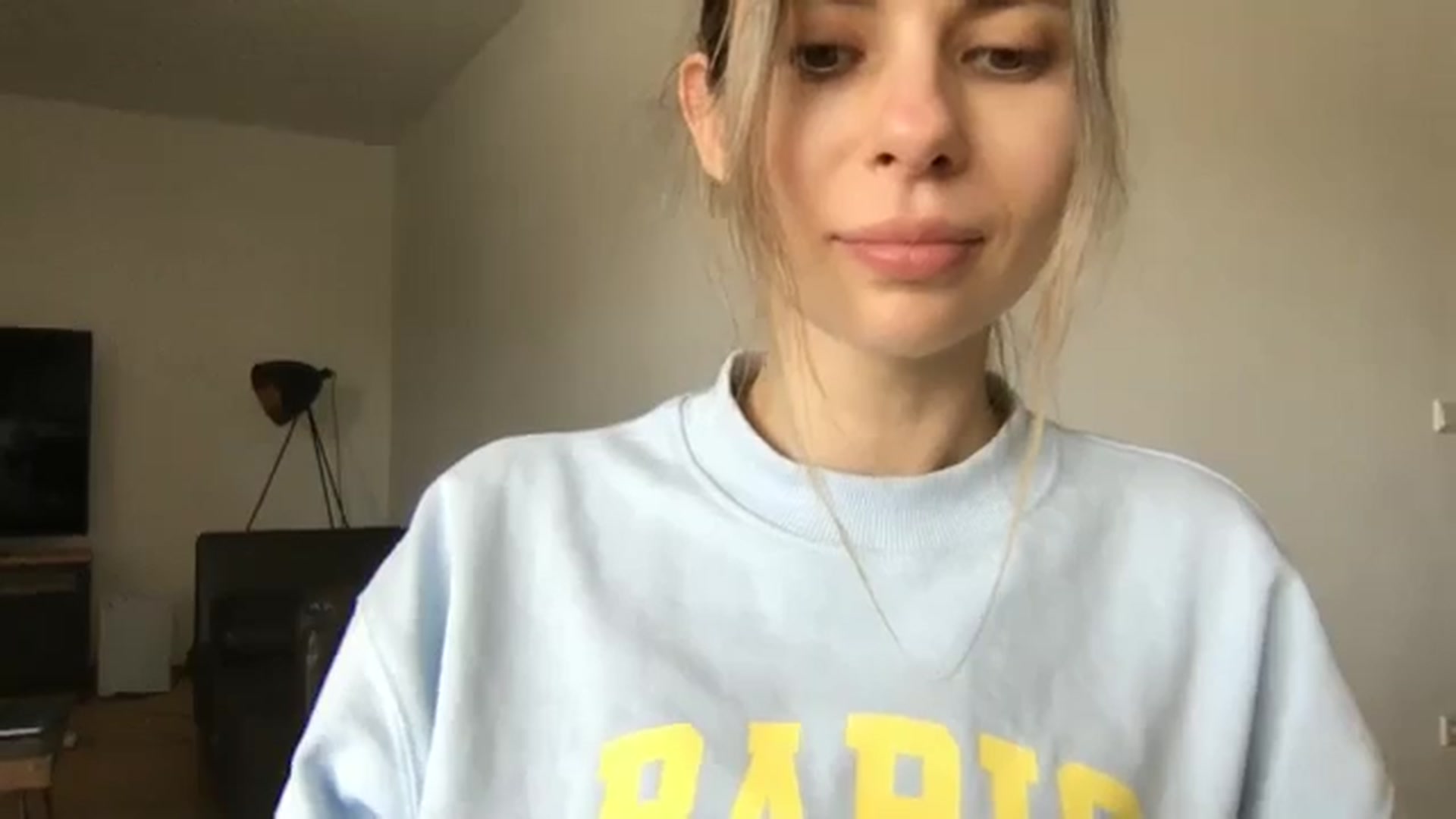 Gallery image thumbnail from neverinmylife's myfreecams stream on, 04/08/2025, 12:33 image 6 of 20