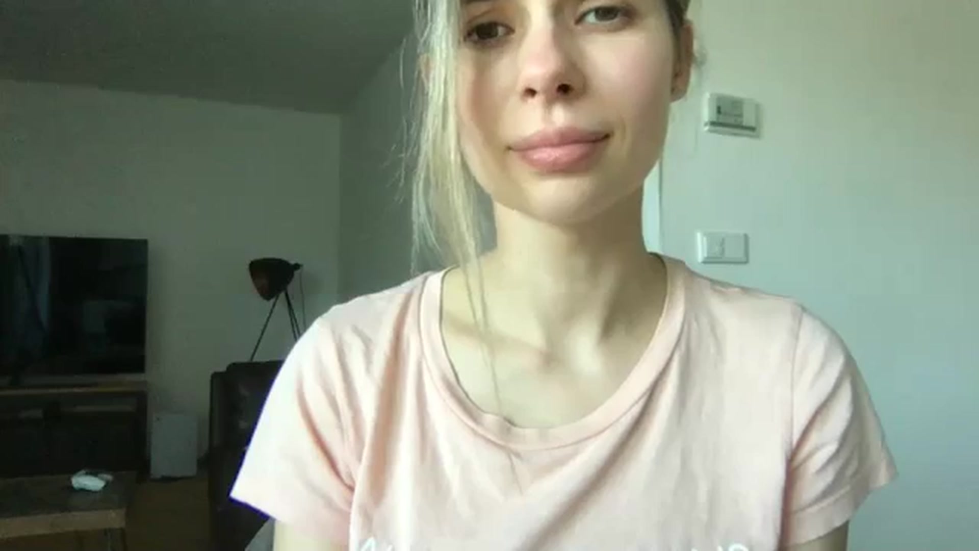 Gallery image thumbnail from neverinmylife's myfreecams stream on, 04/11/2025, 09:13 image 6 of 20