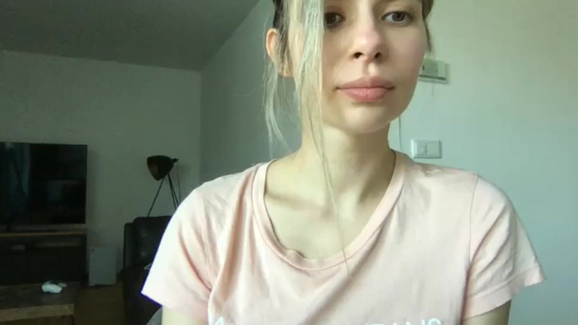 Gallery image thumbnail from neverinmylife's myfreecams stream on, 04/11/2025, 09:13 image 7 of 20