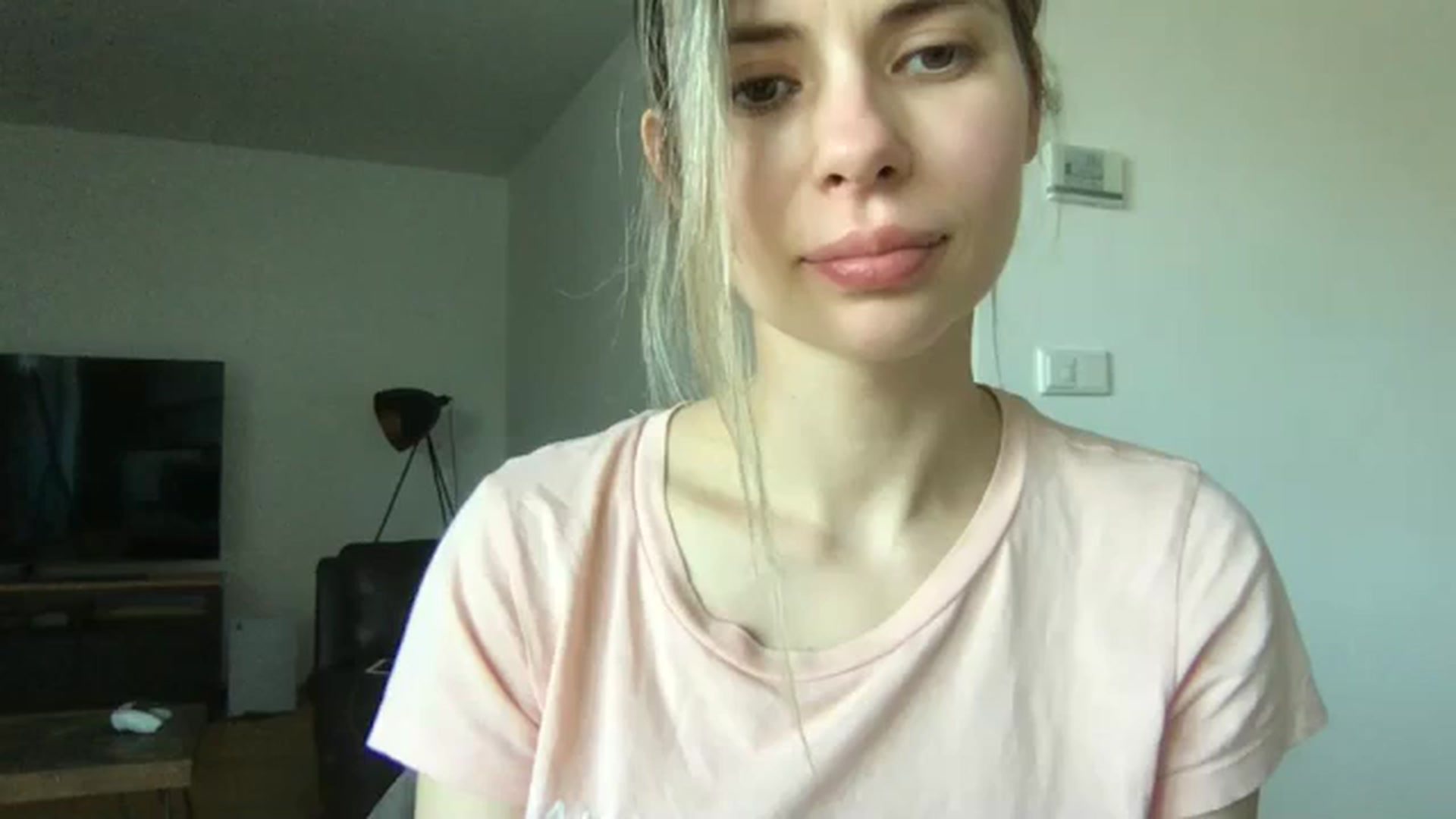 Gallery image thumbnail from neverinmylife's myfreecams stream on, 04/11/2025, 09:13 image 5 of 20