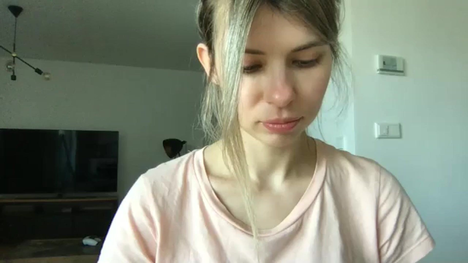 Gallery image thumbnail from neverinmylife's myfreecams stream on, 04/11/2025, 11:07 image 11 of 20
