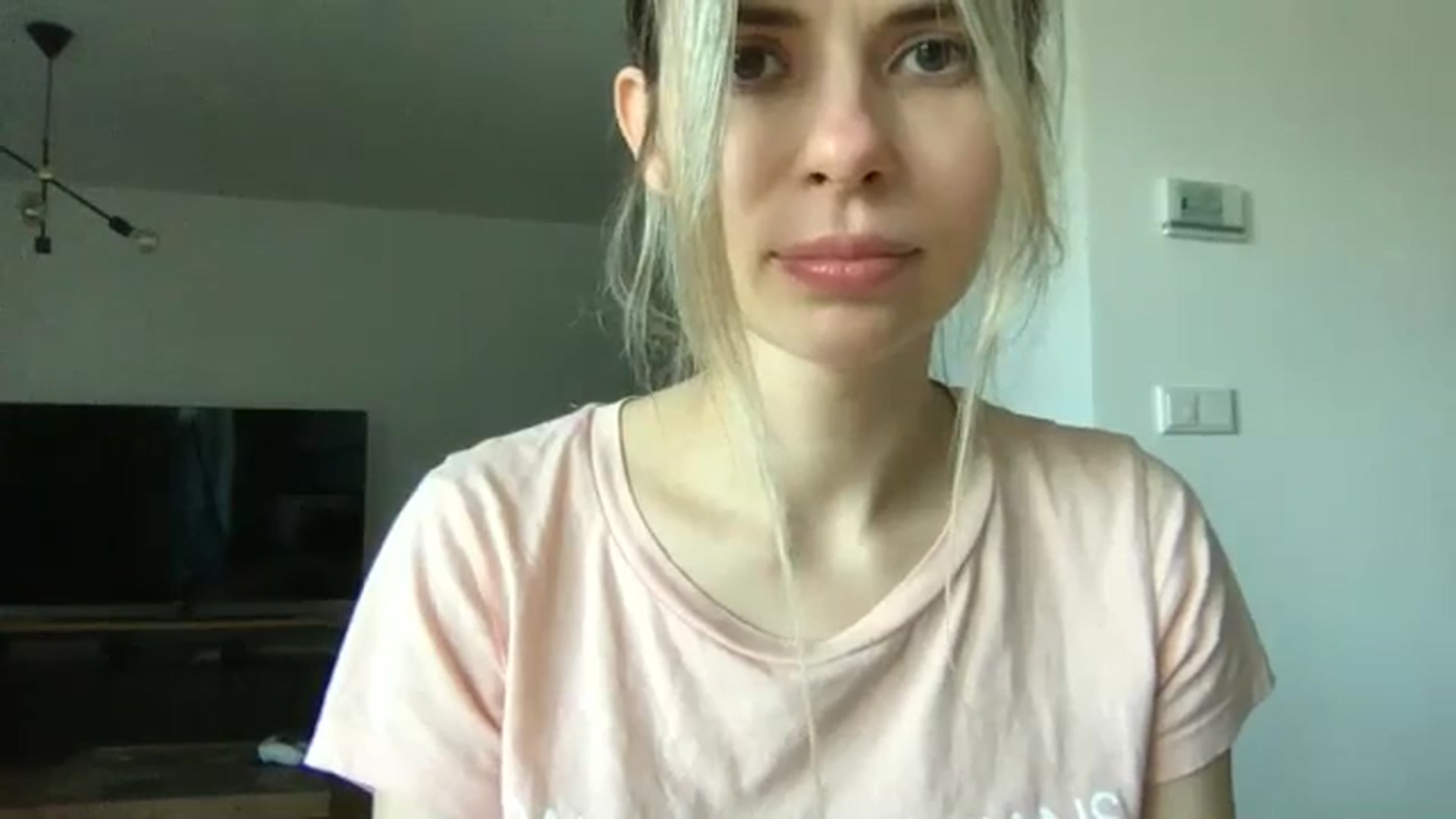 Gallery image thumbnail from neverinmylife's myfreecams stream on, 04/11/2025, 11:07 image 4 of 20