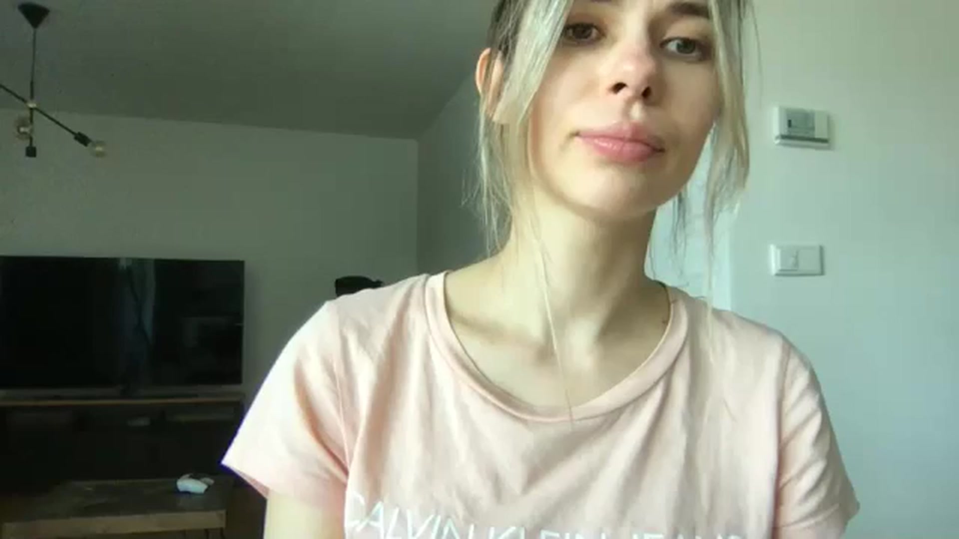 Gallery image thumbnail from neverinmylife's myfreecams stream on, 04/11/2025, 12:16 image 1 of 20