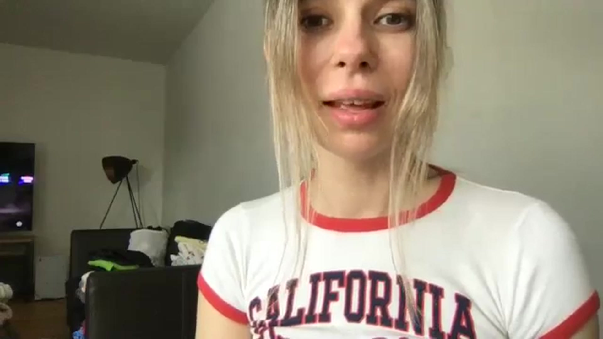 Gallery image thumbnail from neverinmylife's myfreecams stream on, 04/13/2025, 13:15 image 10 of 20